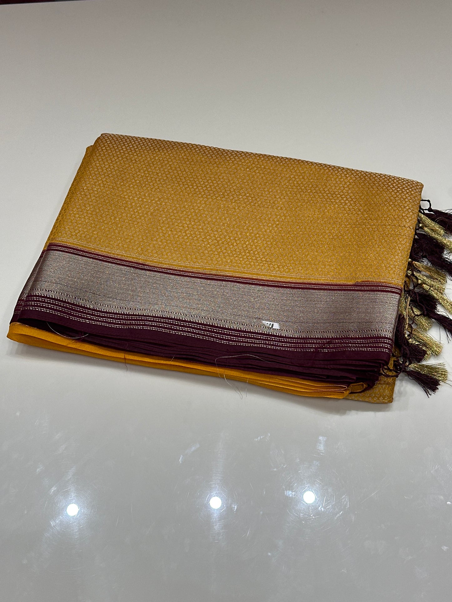 OFFER SALES SAREES - IHA 27178