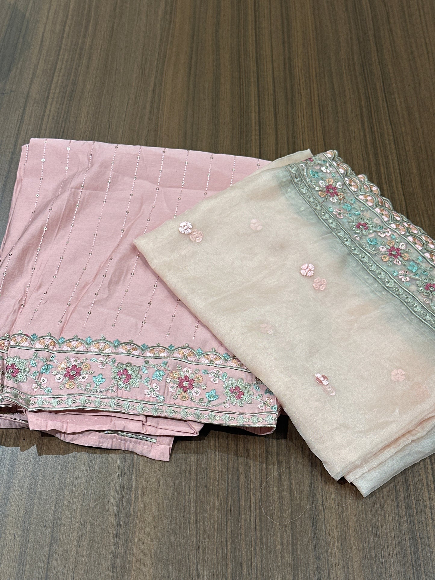 OFFER SALES UNSTITCHED SALWAR SUITS -  IHA 33905