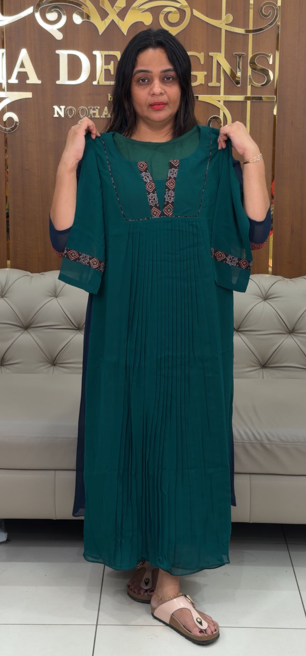 IHA'S IN- HOUSE DESIGNER ALINE TOPS - IHA 29282