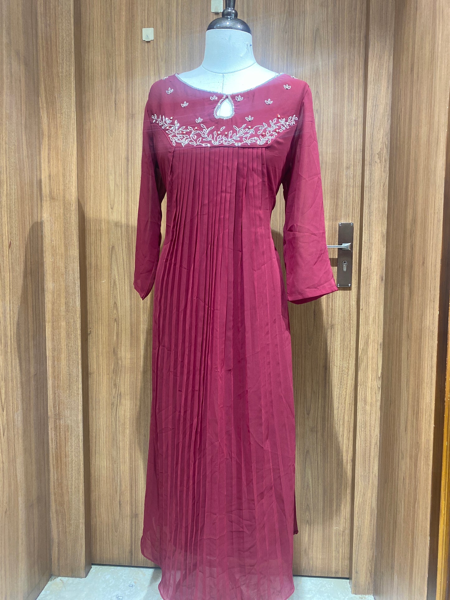 OFFER SALES TOPS COLLECTIONS - IHA 27006
