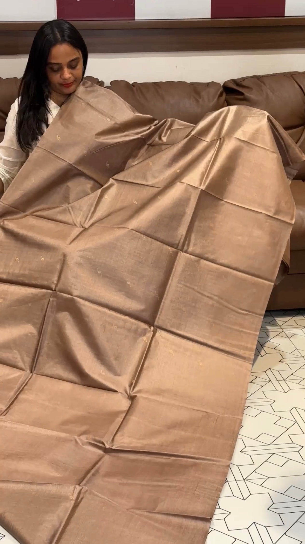 HANDLOOM TUSSUR SILK SAREES - IHA 31571