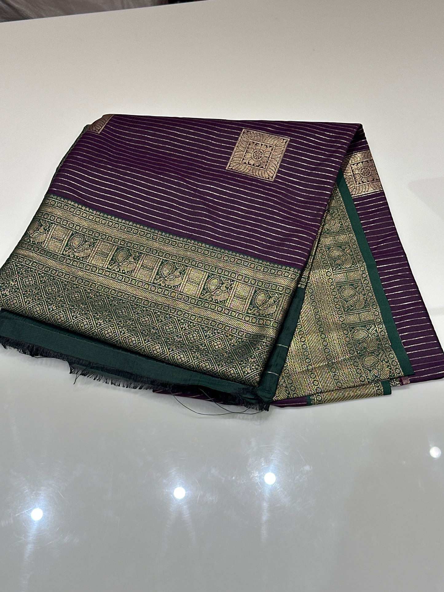 OFFER SALES SAREES - IHA 27182