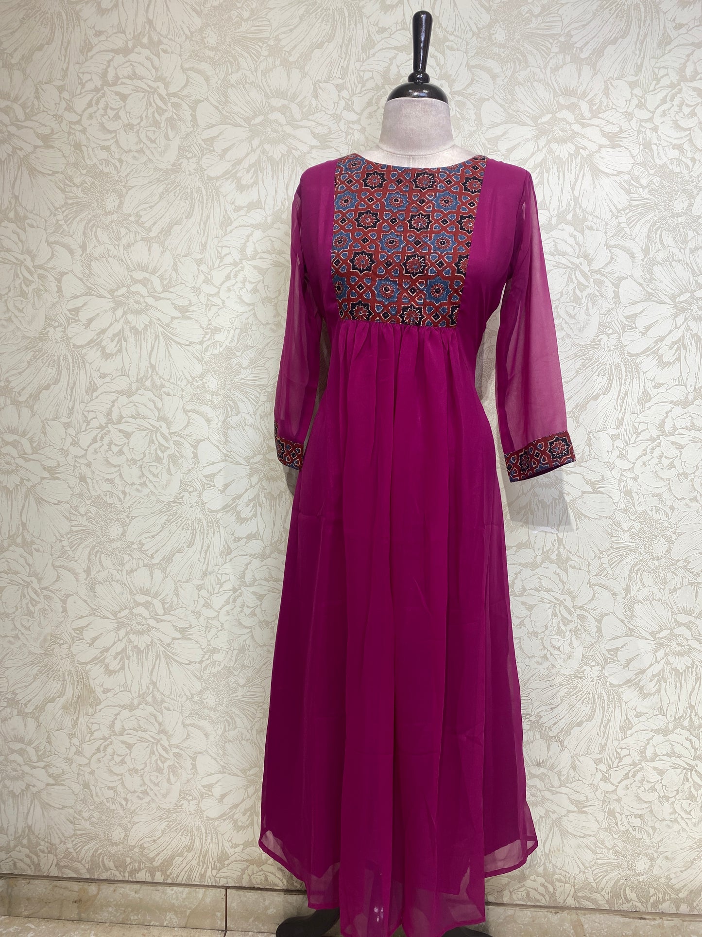 OFFER SALES TOPS COLLECTIONS - IHA 26917