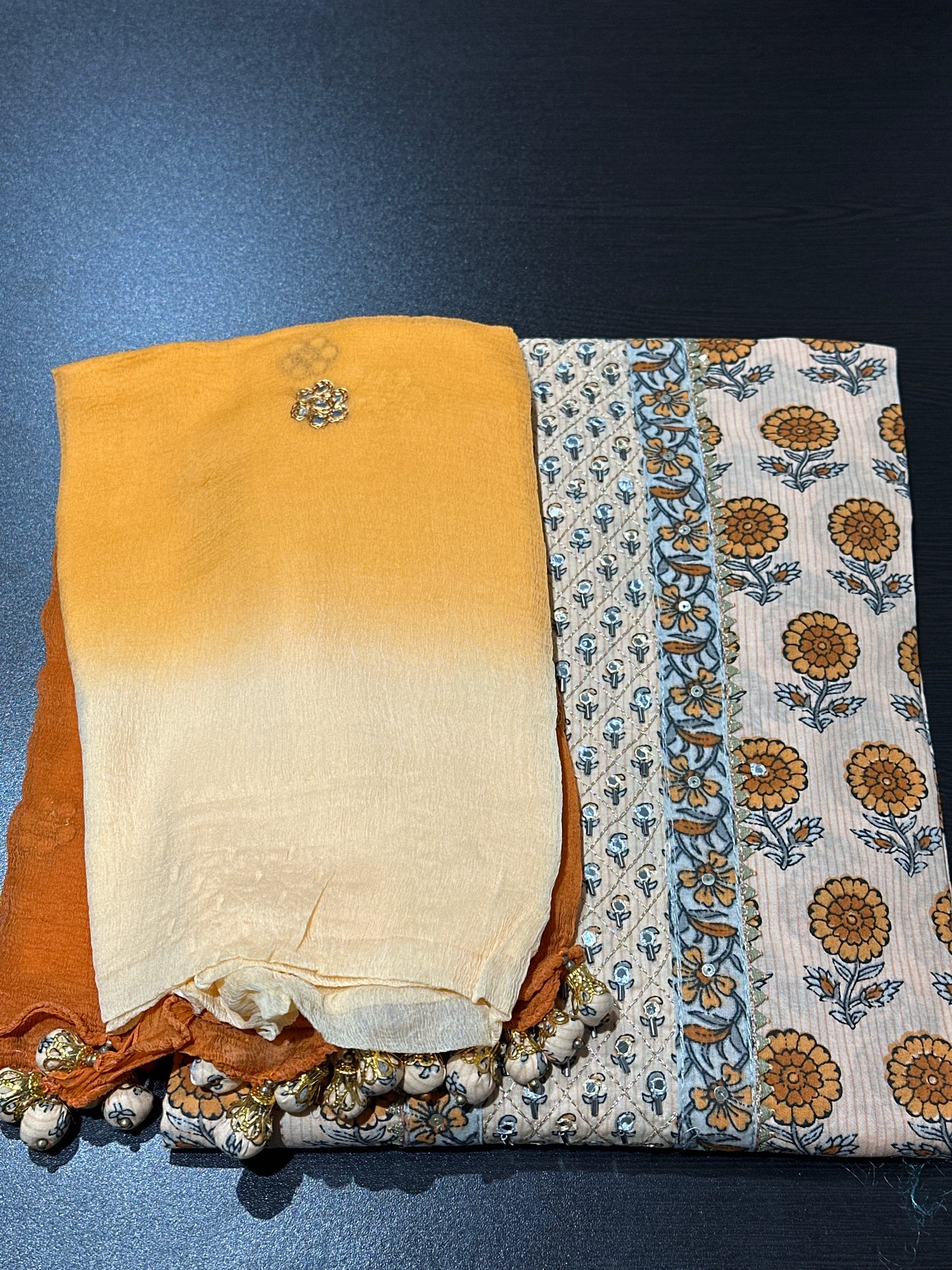 OFFER SALES UNSTITCHED SALWAR SUITS -  IHA 34157