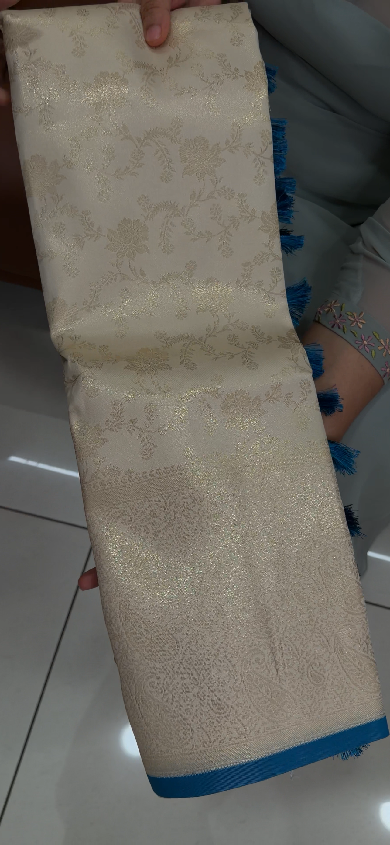 SEMI BROCADE ONAM SAREES - IHA 34523