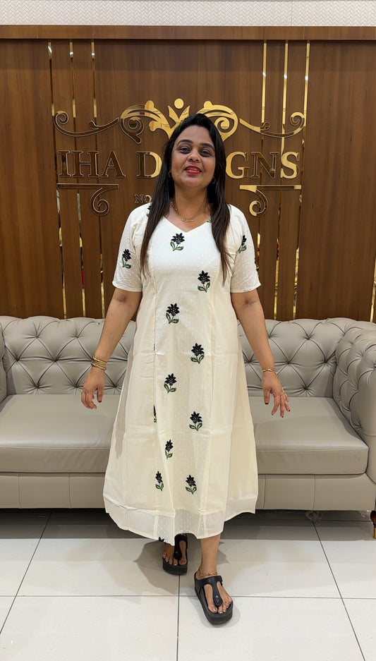 IHA'S IN-HOUSE COTTON A-LINE TOPS - IHA 24592