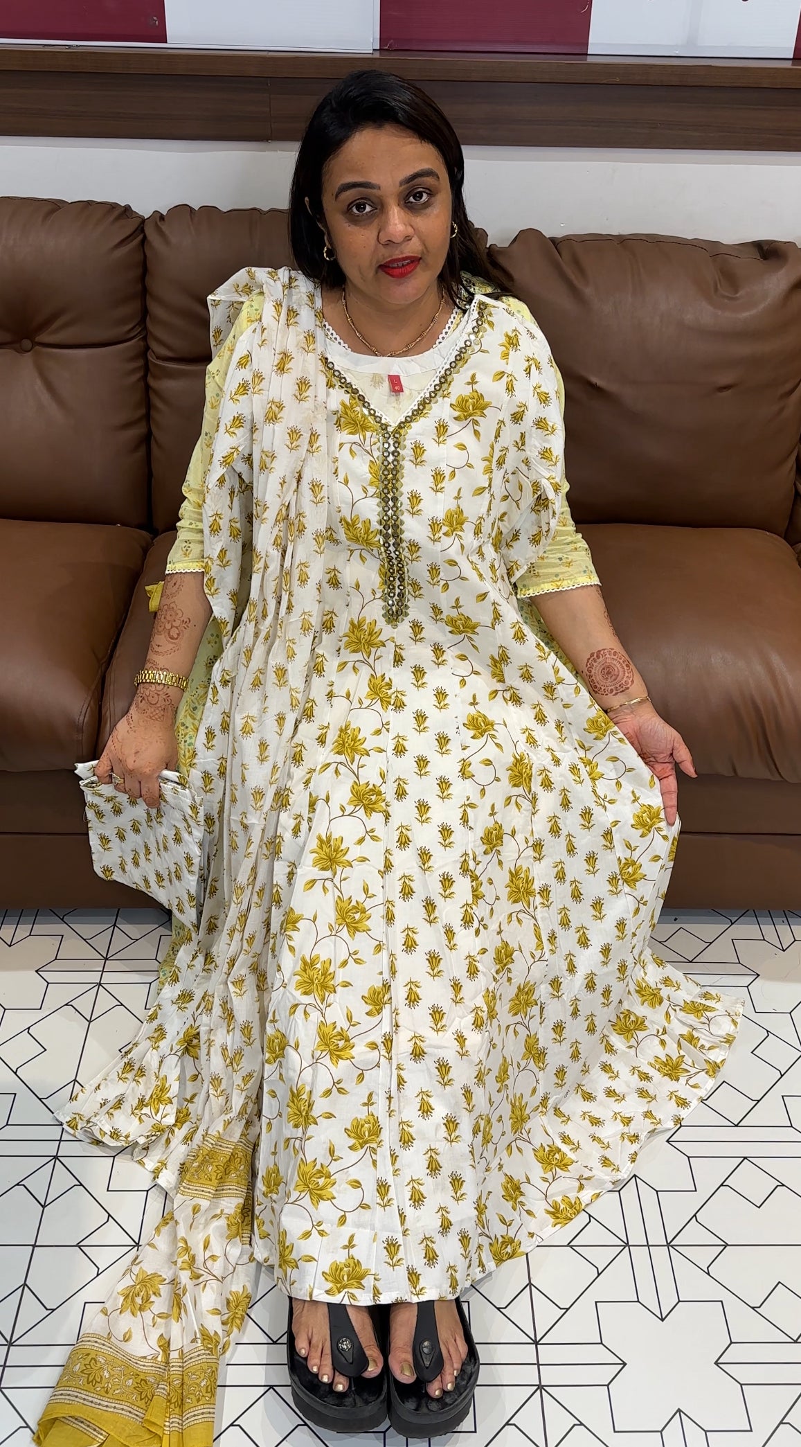 MUL COTTON TOP , BOTTOM AND DUPATTA - IHA 23784