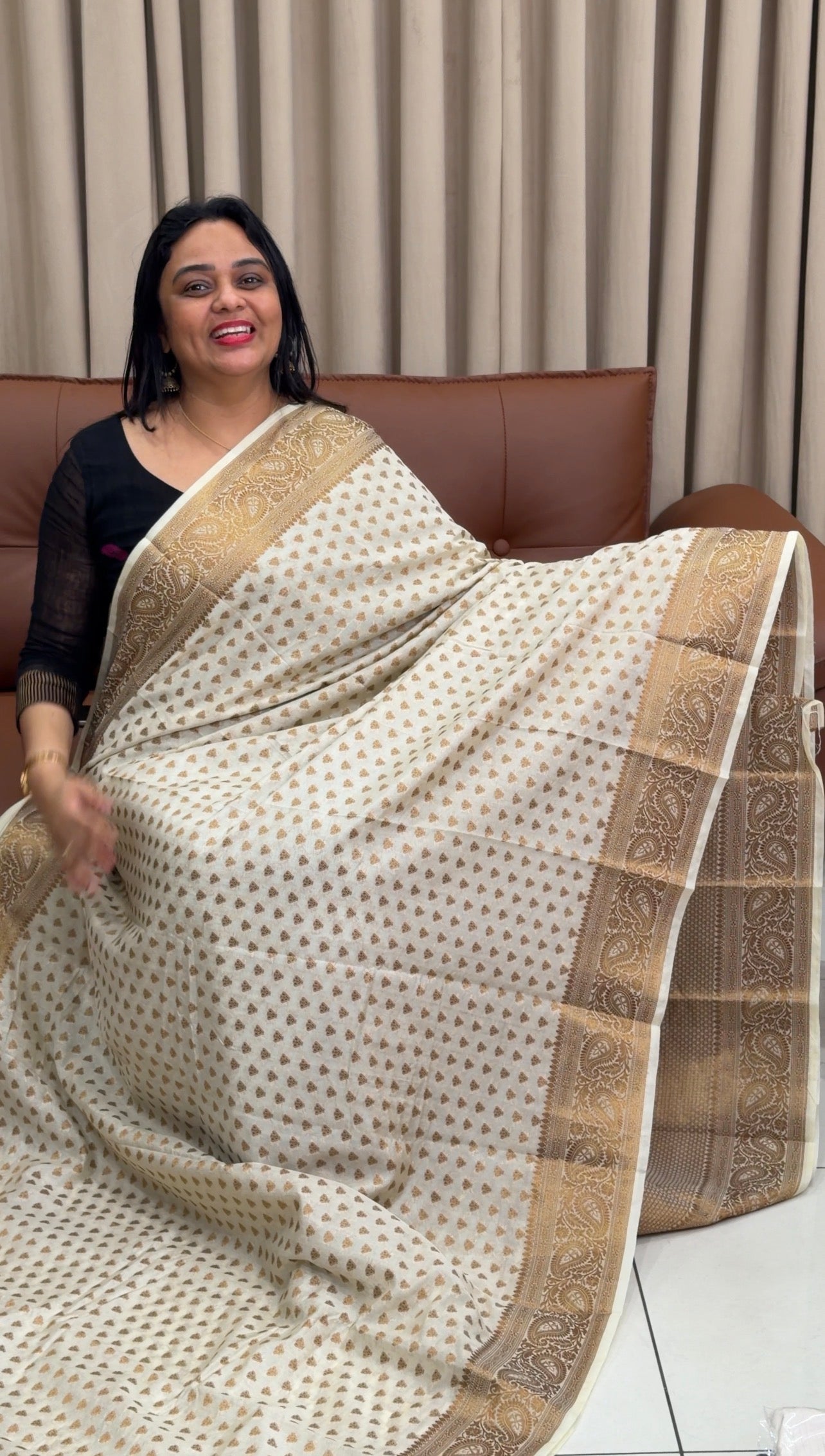 SEMI BANARASI SAREES - IHA 34003