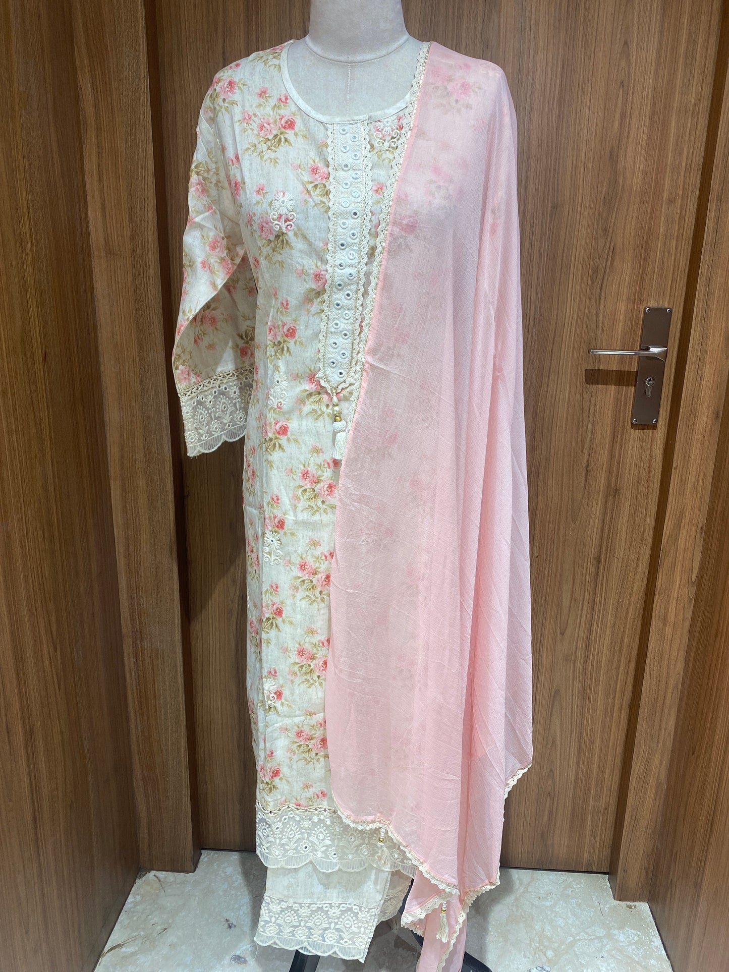 OFFER SALES TOP AND BOTTOM - IHA 27066