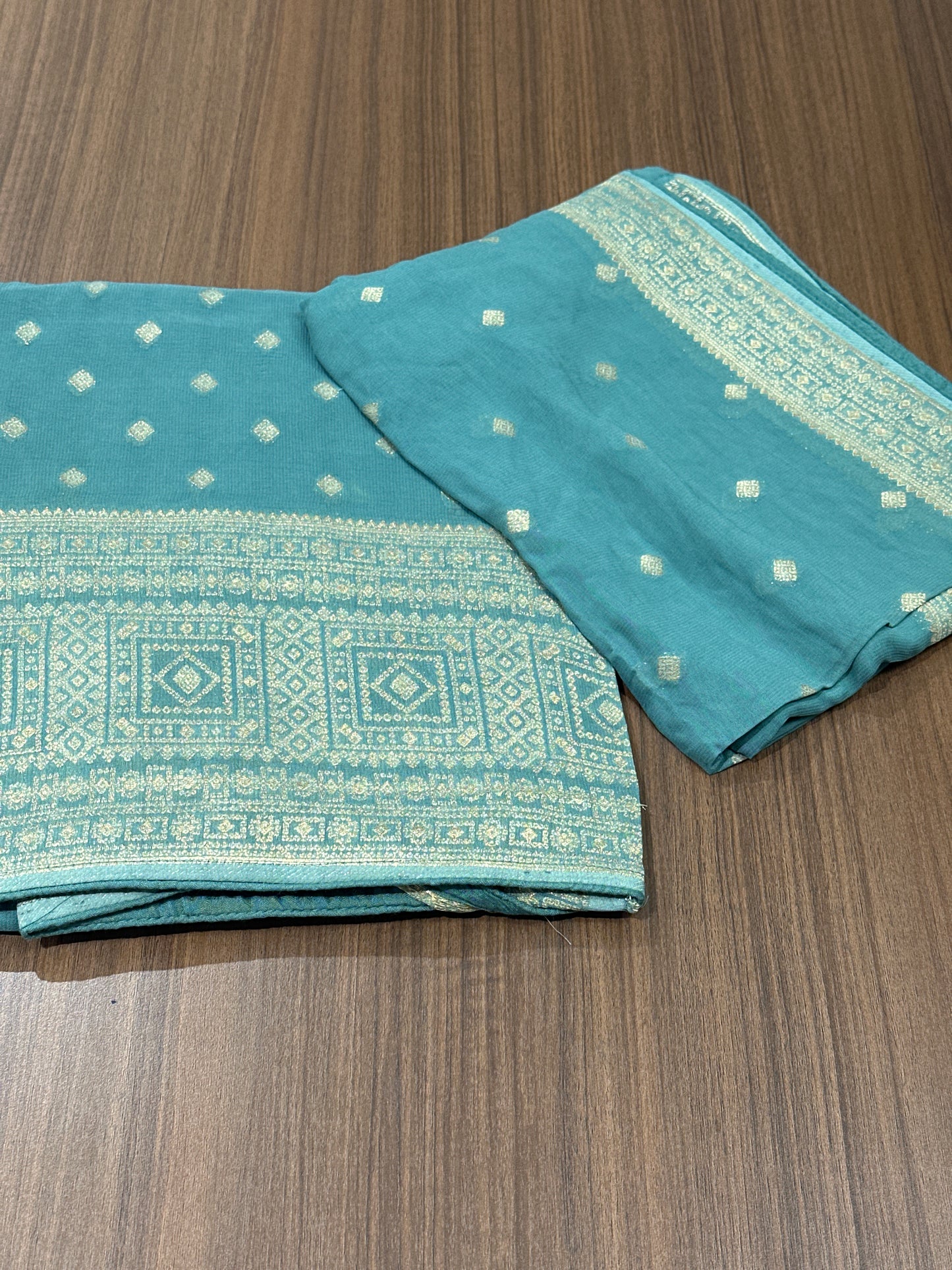 OFFER SALES UNSTITCHED SALWAR SUITS -  IHA 33903