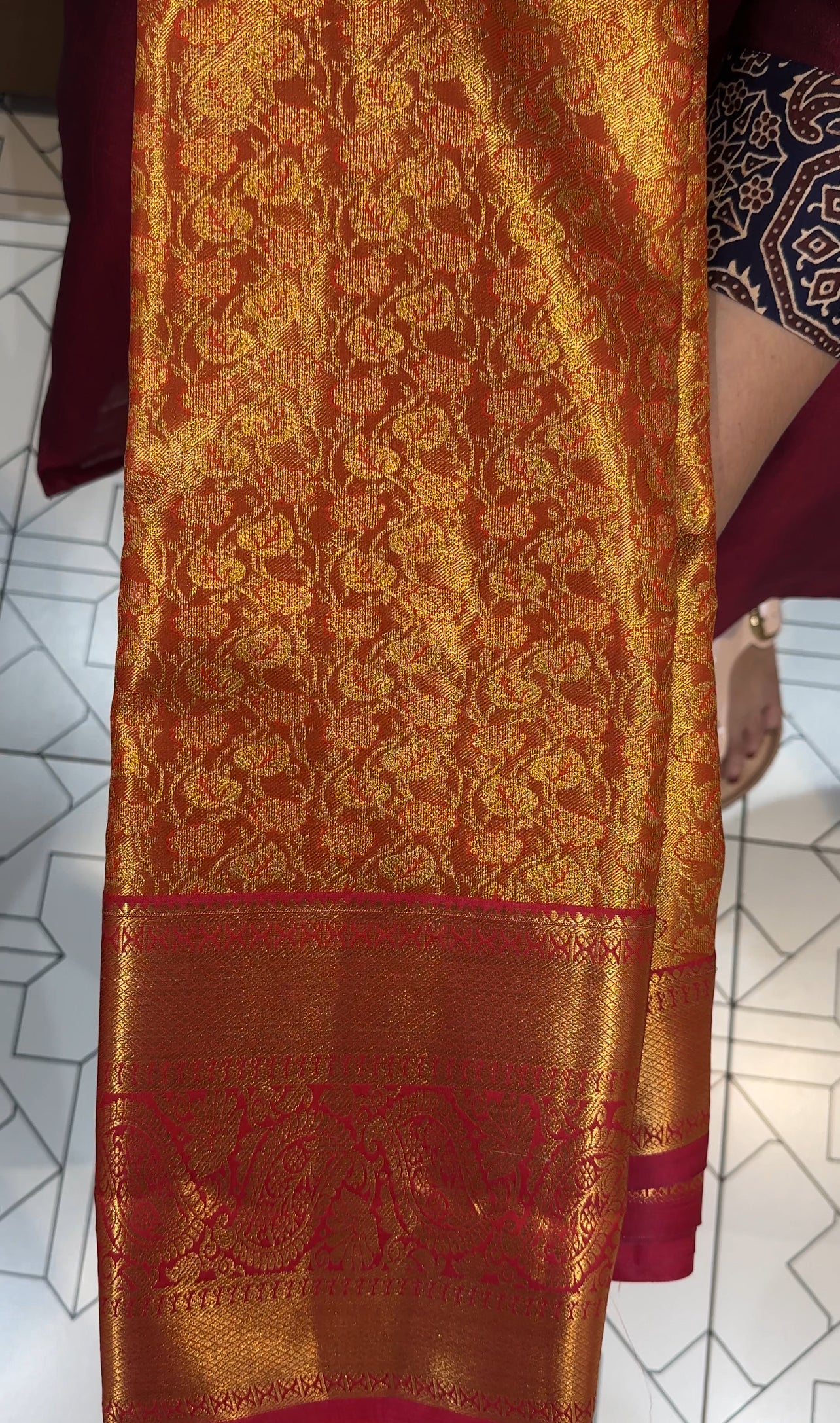 SEMI TISSUE KANCHIPURAM SAREES - IHA 27858