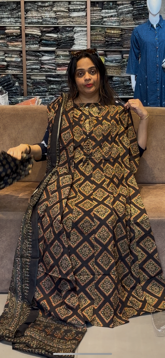 ANARKALI TOP, BOTTOM AND DUPATTA  - IHA 30072