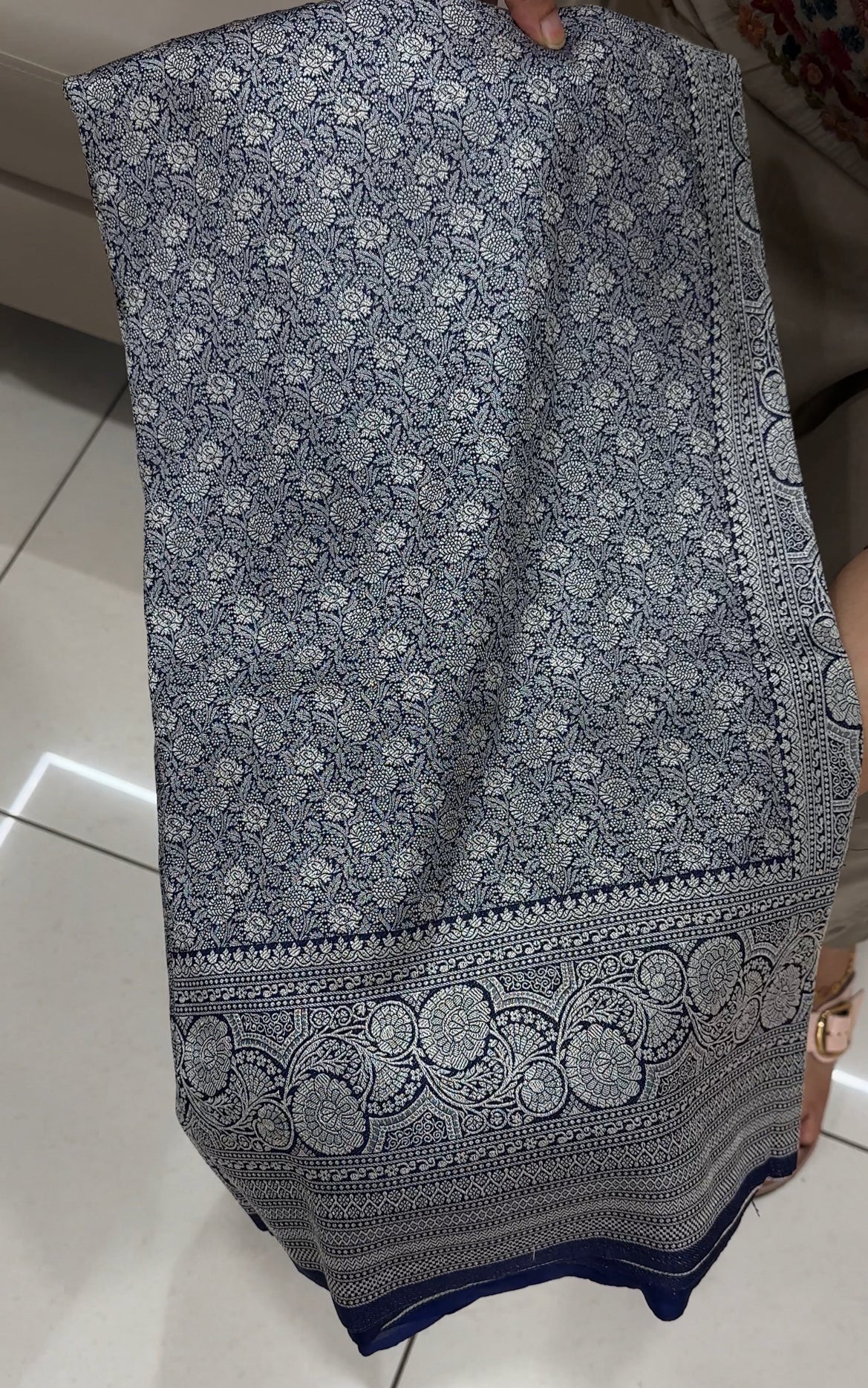 SEMI BANARASI SAREES - IHA 27033