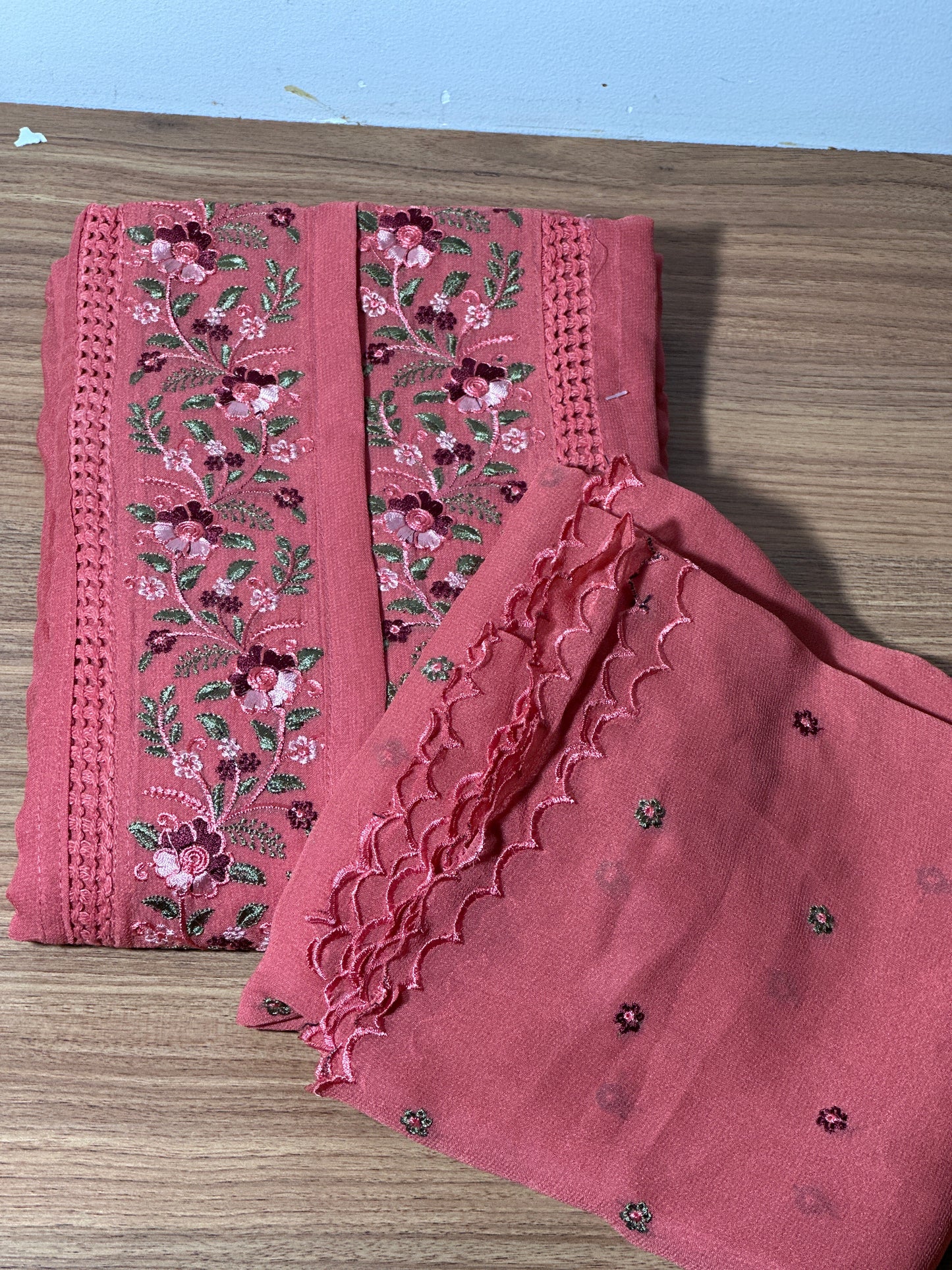 OFFER SALES UNSTITCHED SALWAR SUITS -  IHA 33637