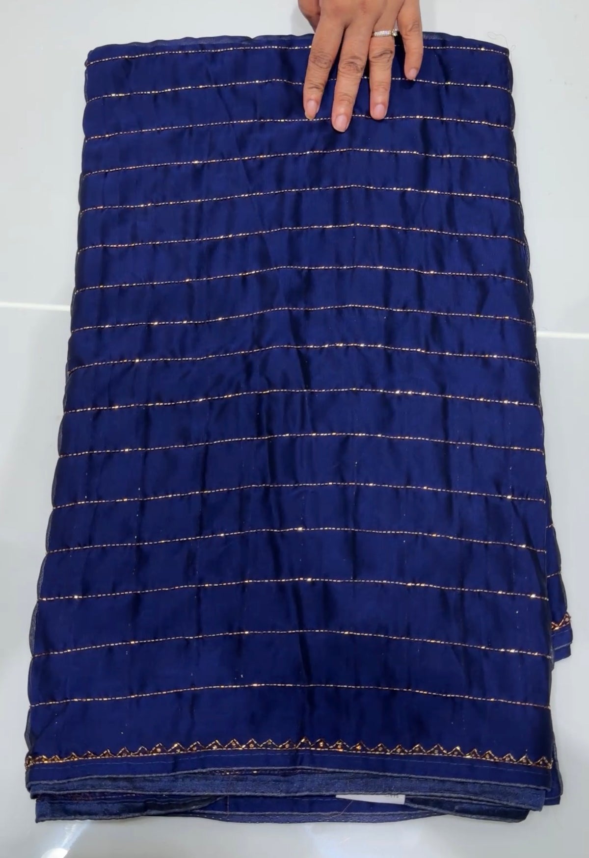 OFFER SALES SAREES - IHA 35424