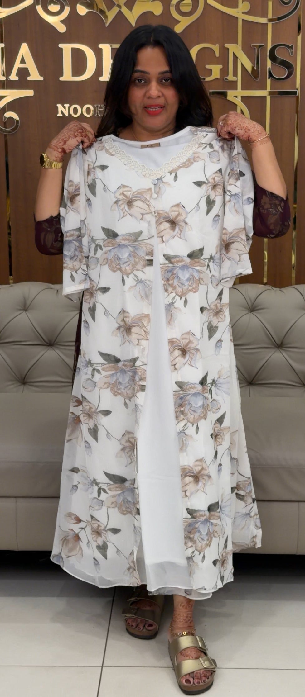 IHA'S IN-HOUSE PRINTED ALINE TOPS - IHA 30028