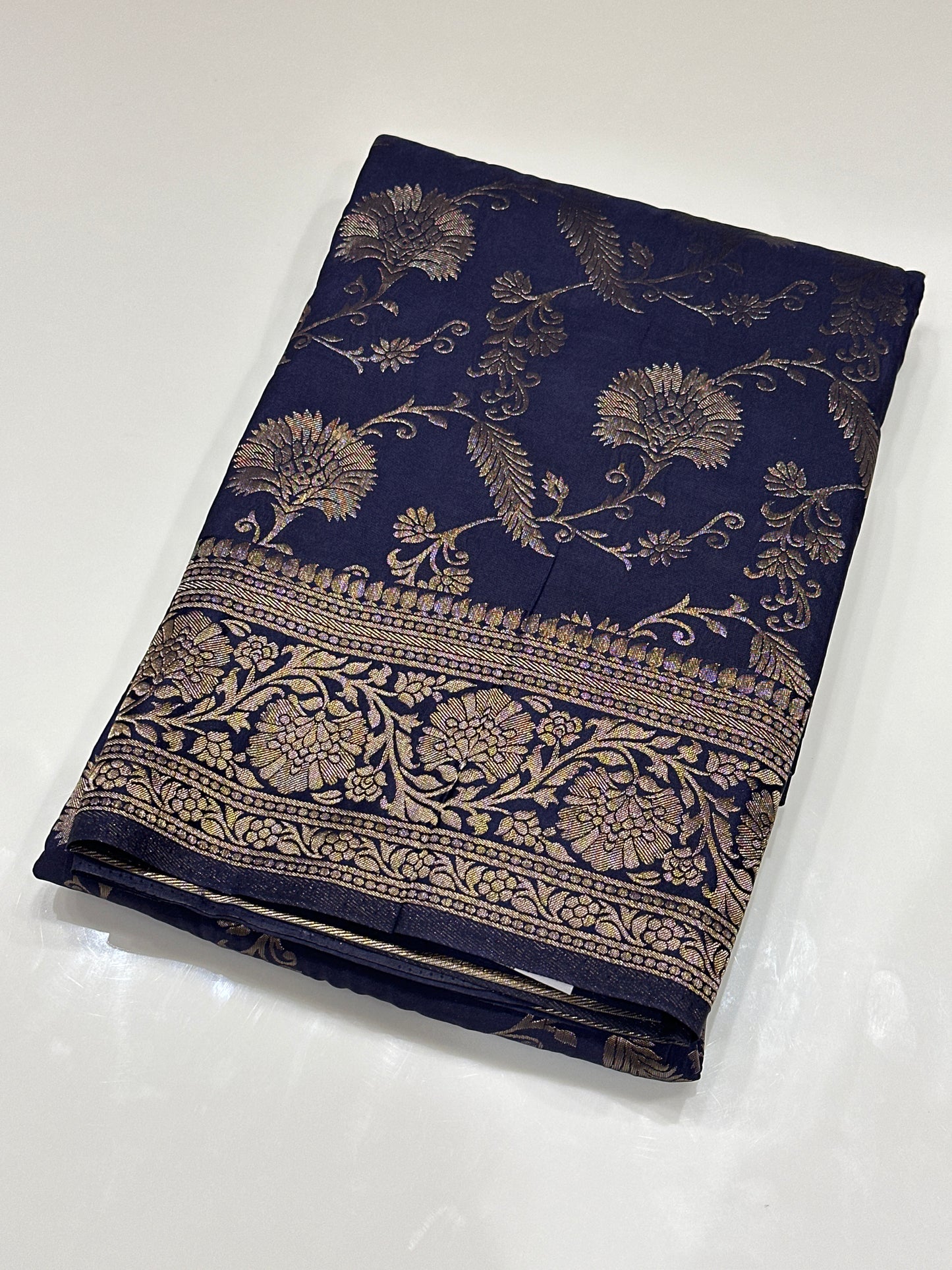 OFFER SALES SAREES - IHA 27172