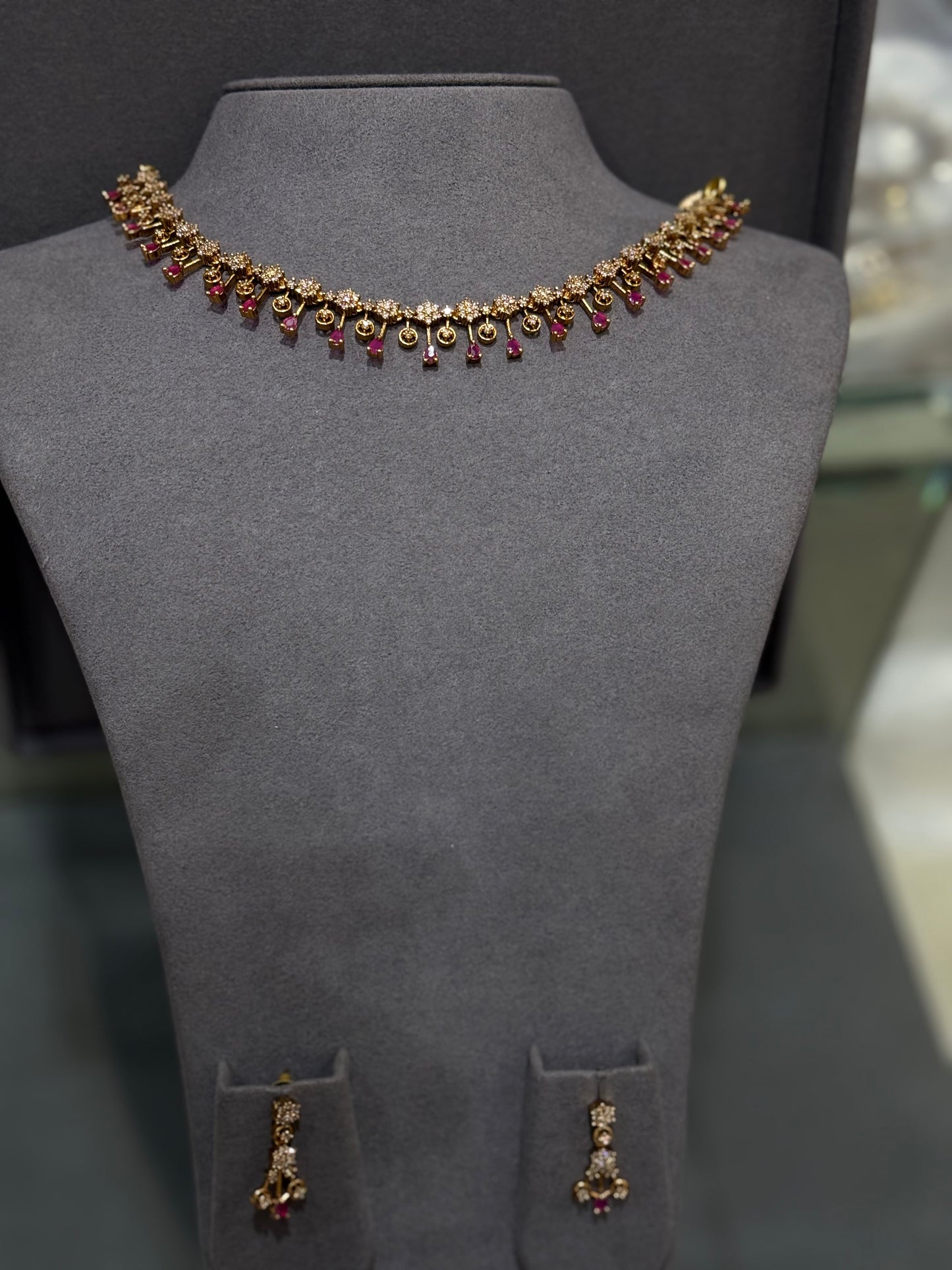 DESIGNER NECKLACE SETS - IHA 26304