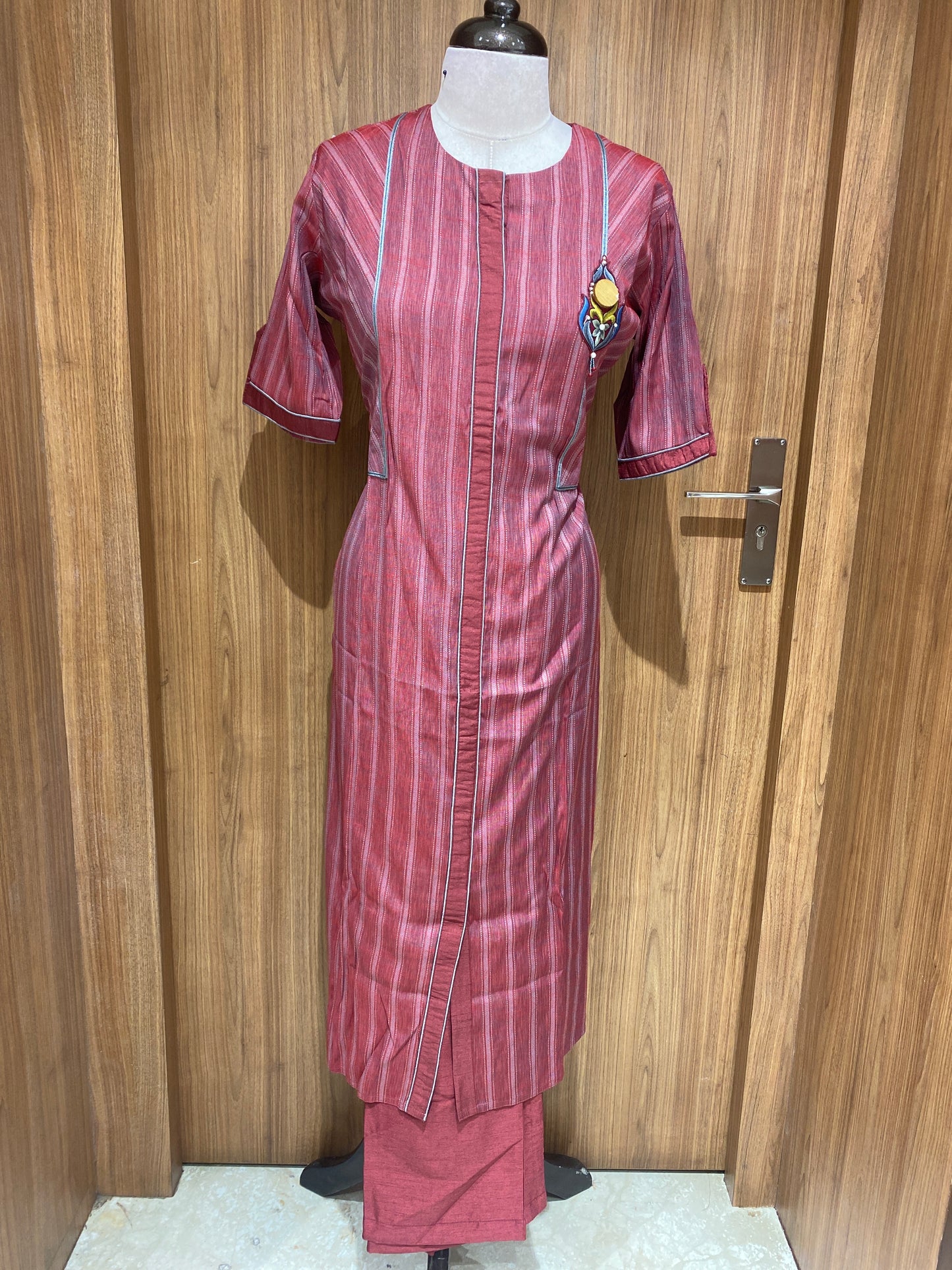 OFFER SALES TOP AND BOTTOM - IHA 27057