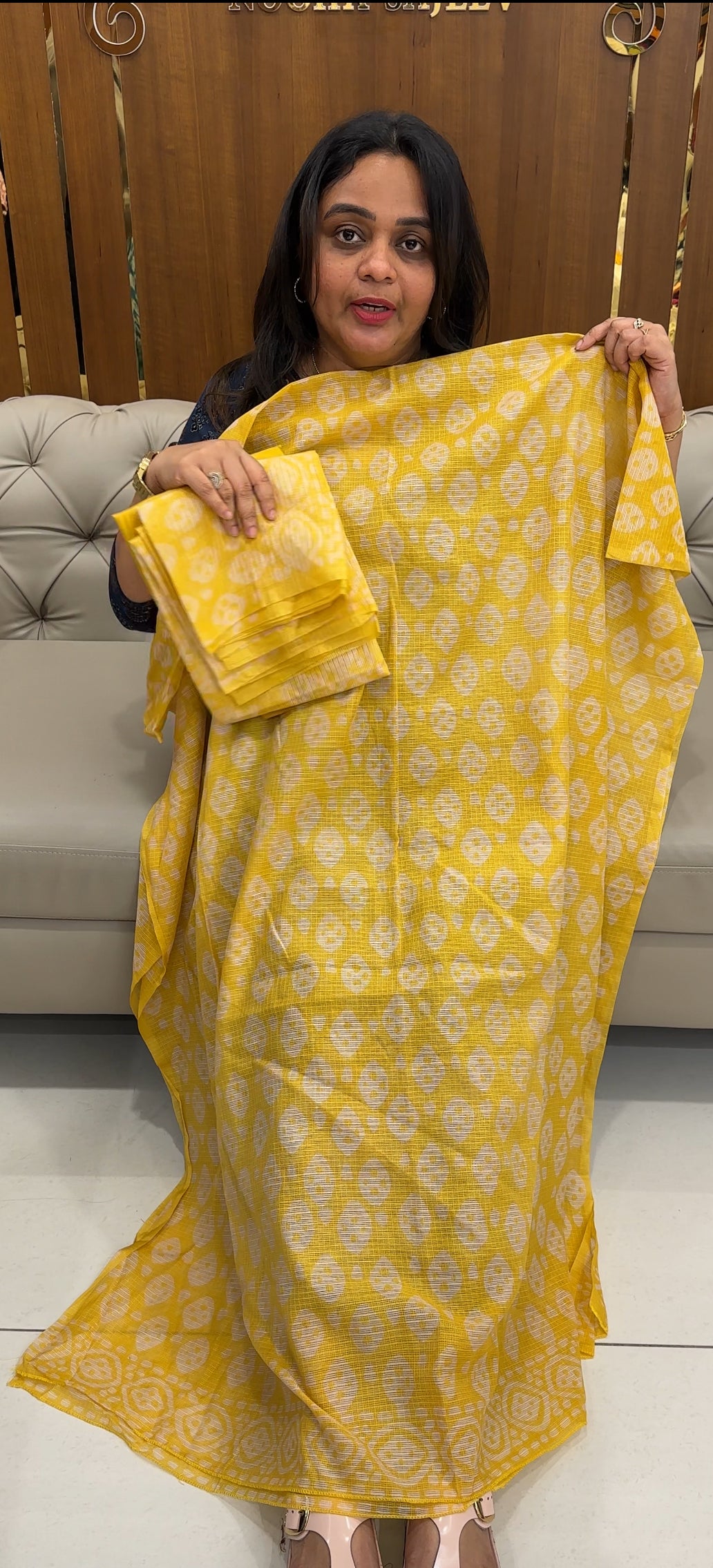 BATIK PRINTED UNSTITCHED SALWAR SUITS - IHA 26925