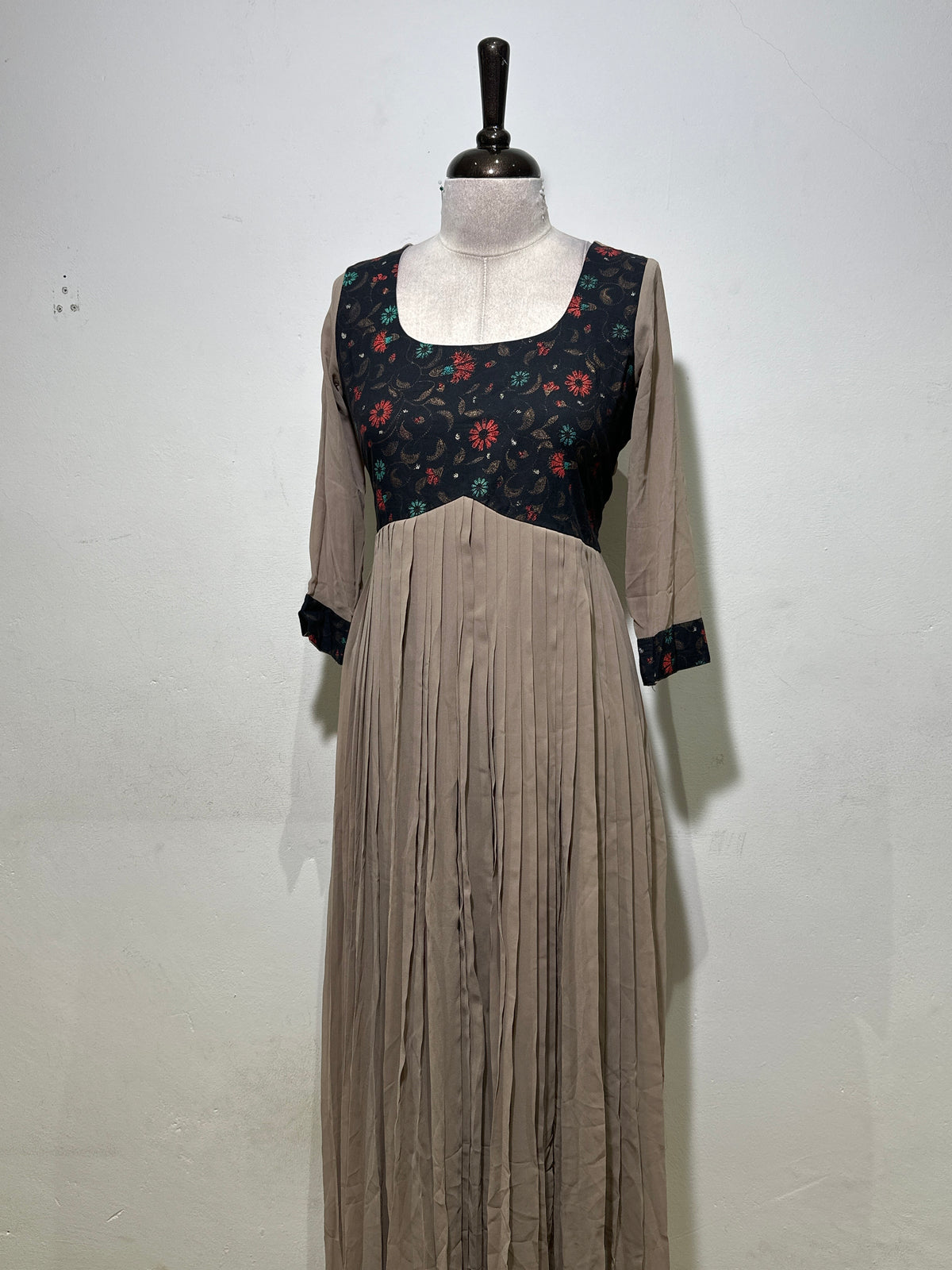OFFER SALES TOP'S - IHA 35250