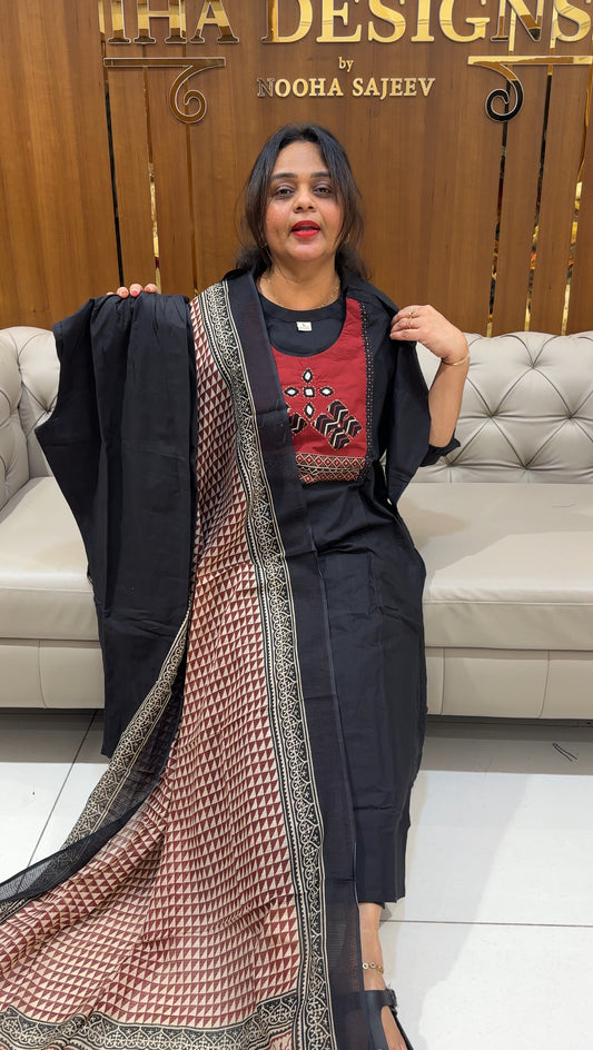 COTTON TOP, BOTTOM AND DUPATTA - IHA 25100