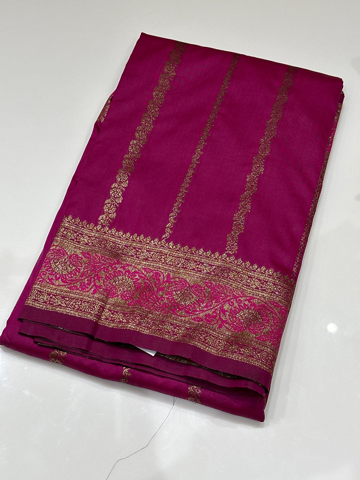 OFFER SALES SAREES - IHA 27137
