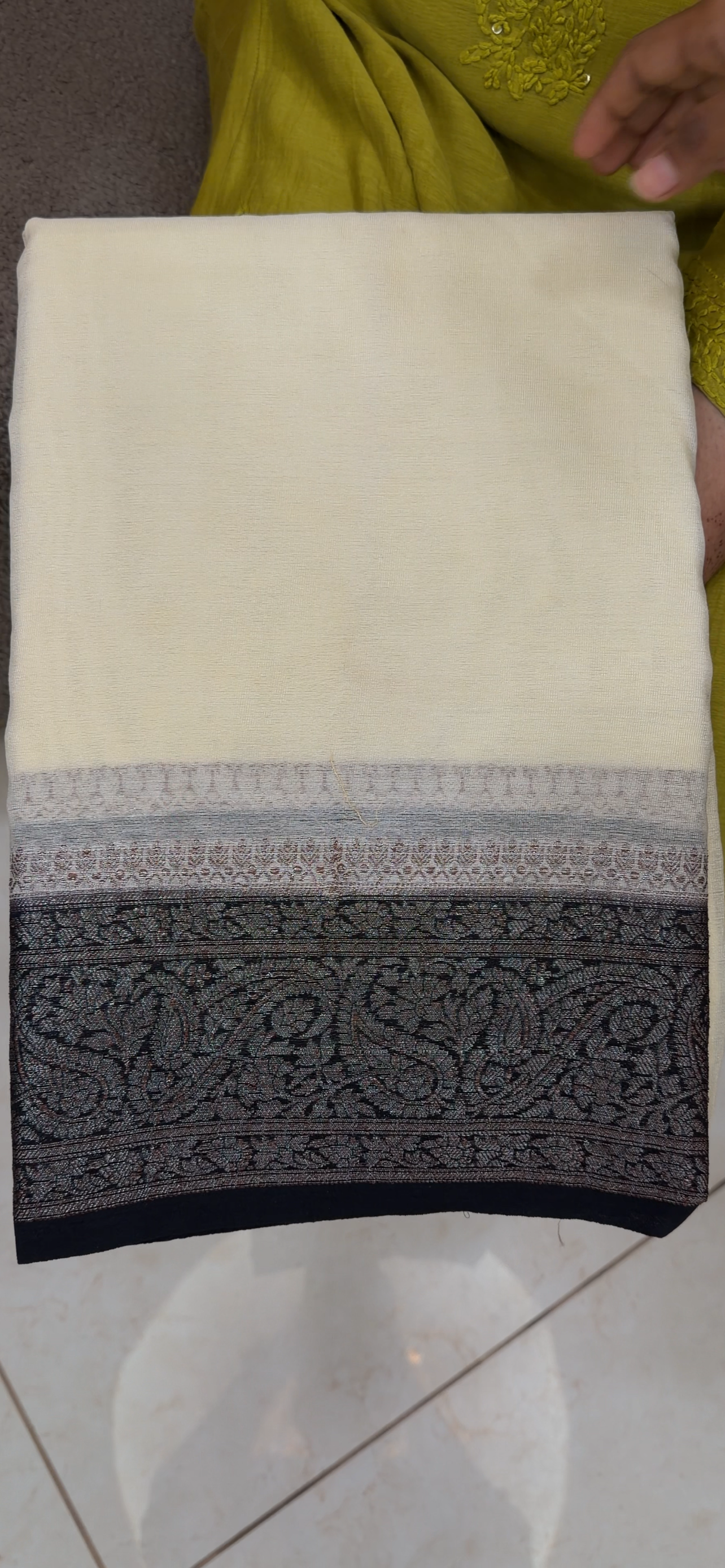 SEMI BANARASI SAREES - IHA 33226