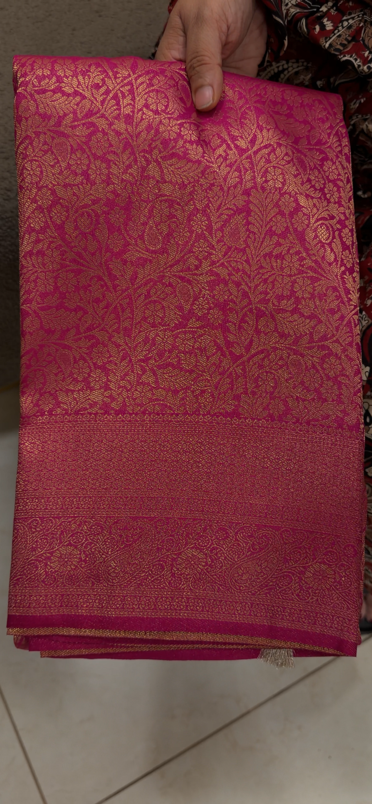 SEMI BANARASI SAREES - IHA 34110