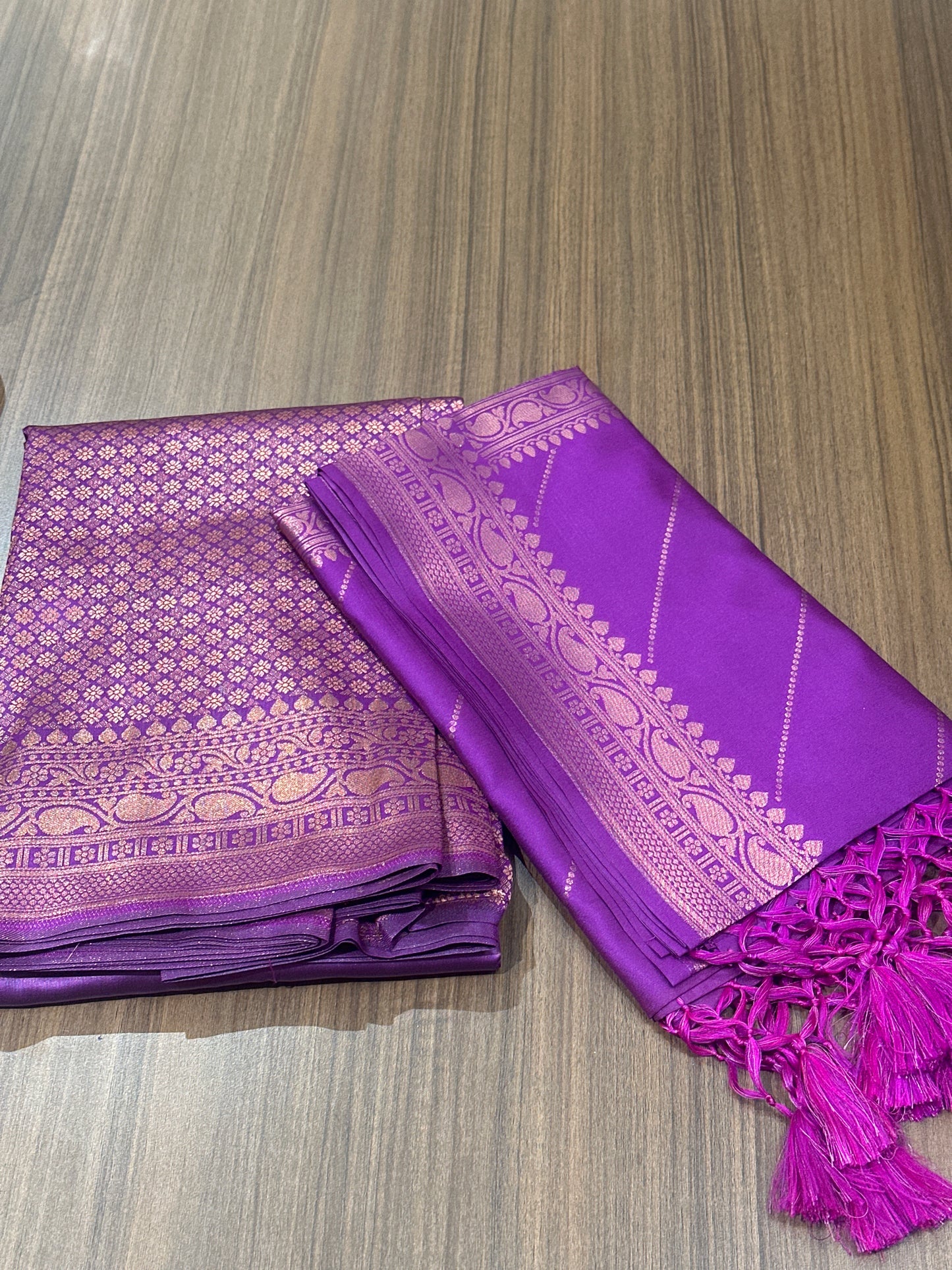 OFFER SALES UNSTITCHED SALWAR SUITS -  IHA 33751