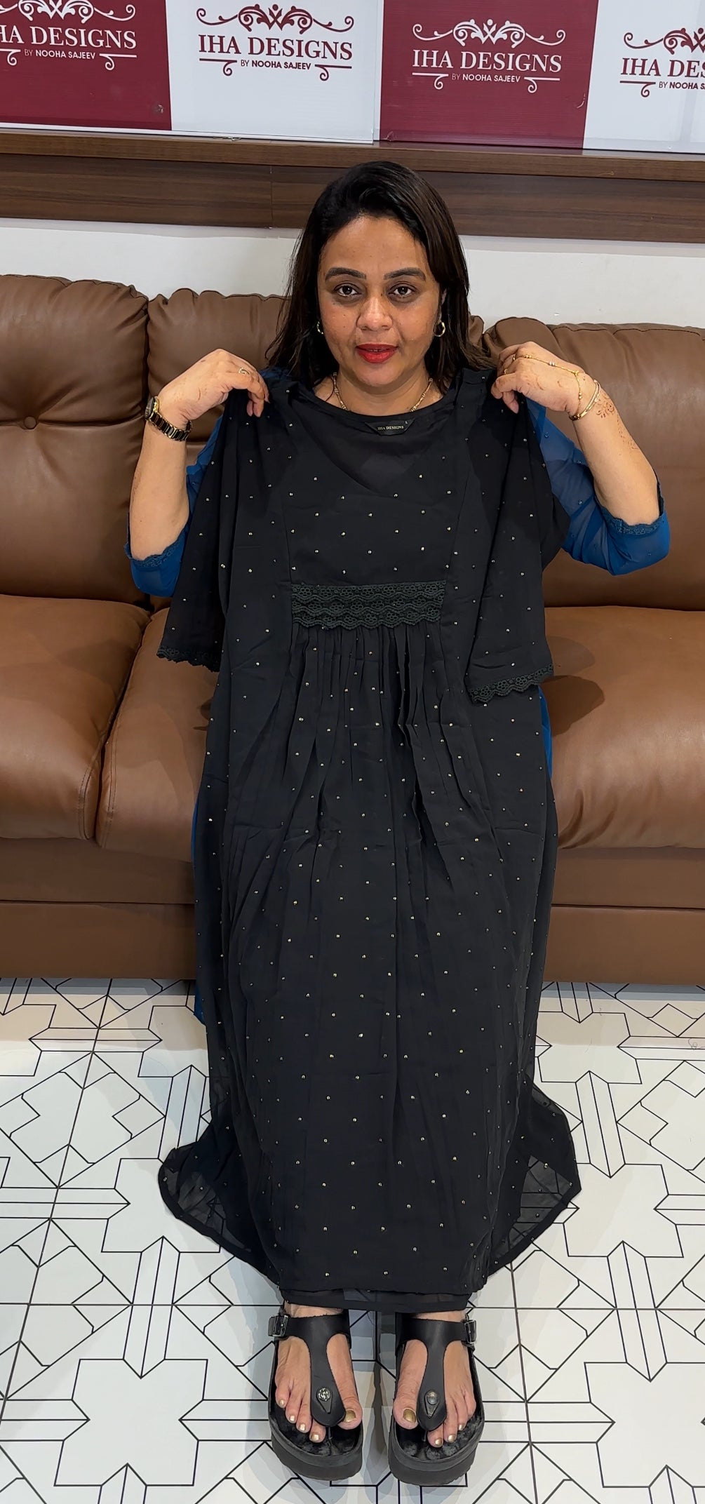 IHA'S IN-HOUSE DESIGNER ALINE TOPS  - IHA 23957