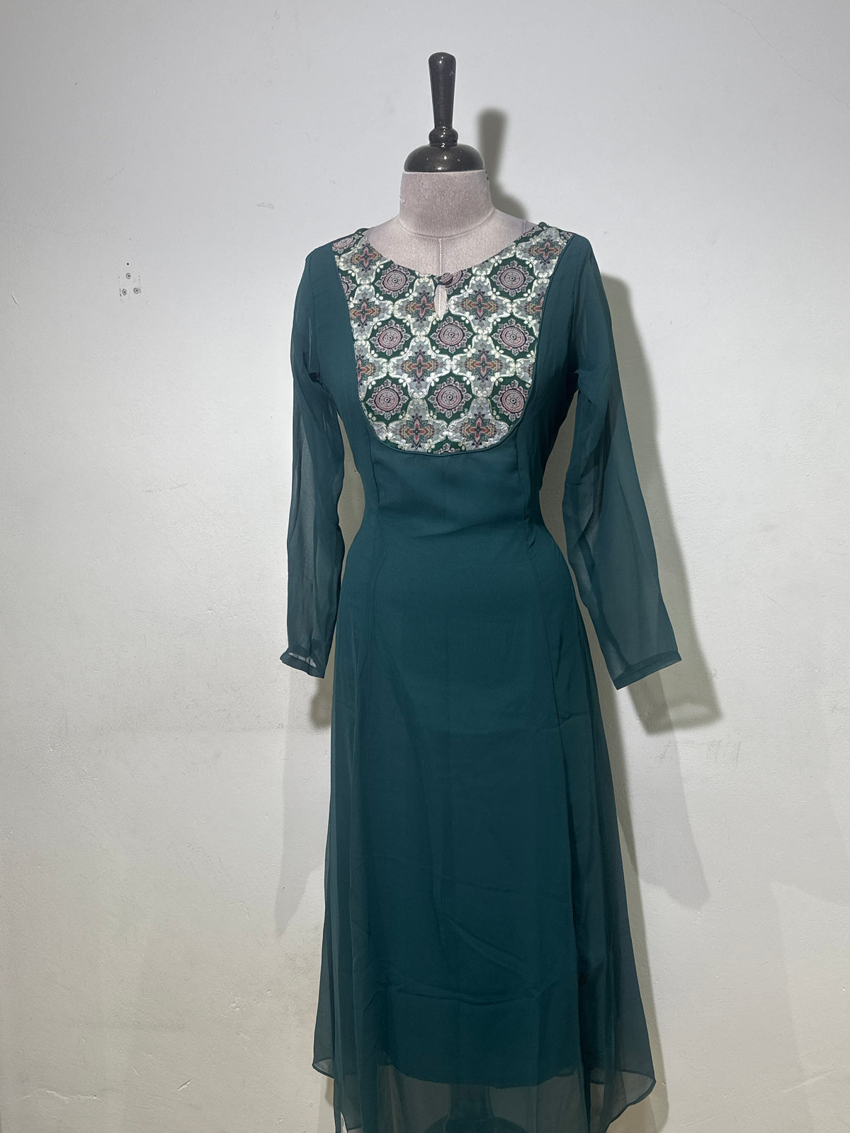 OFFER SALES TOP'S -  IHA 35796