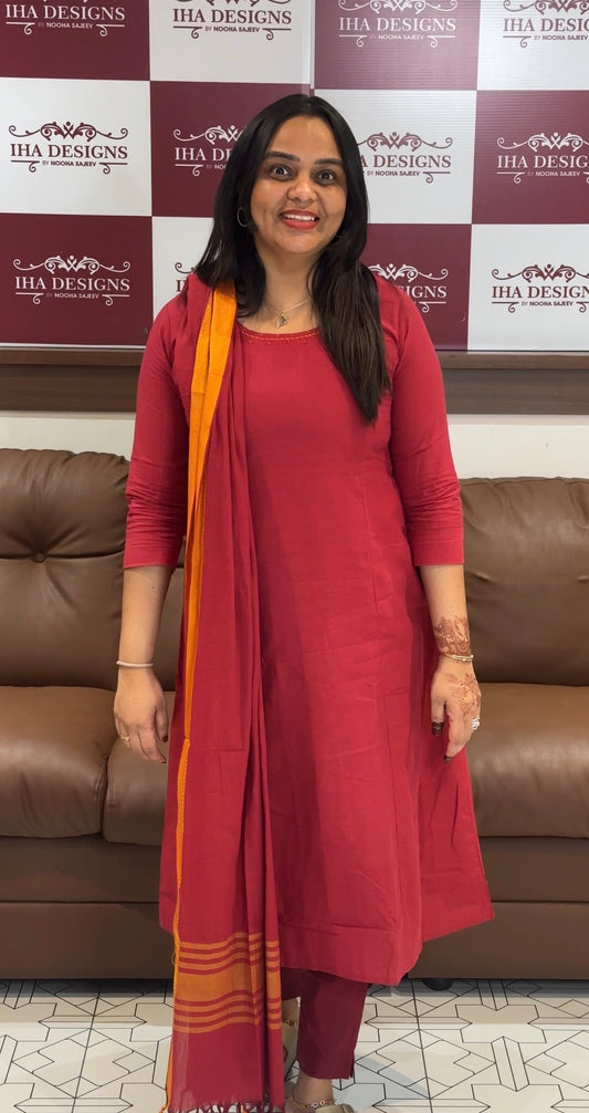 HANDLOOM COTTON TOP AND DUPATTA - IHA 31788