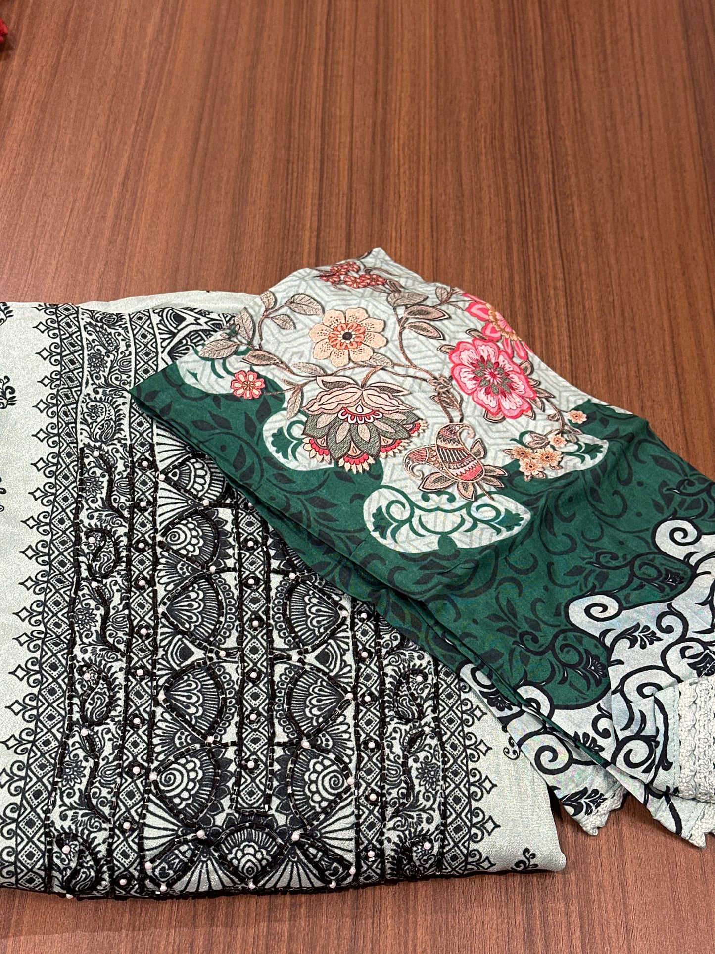 OFFER SALES UNSTITCHED SALWAR SUITS -  IHA 34050
