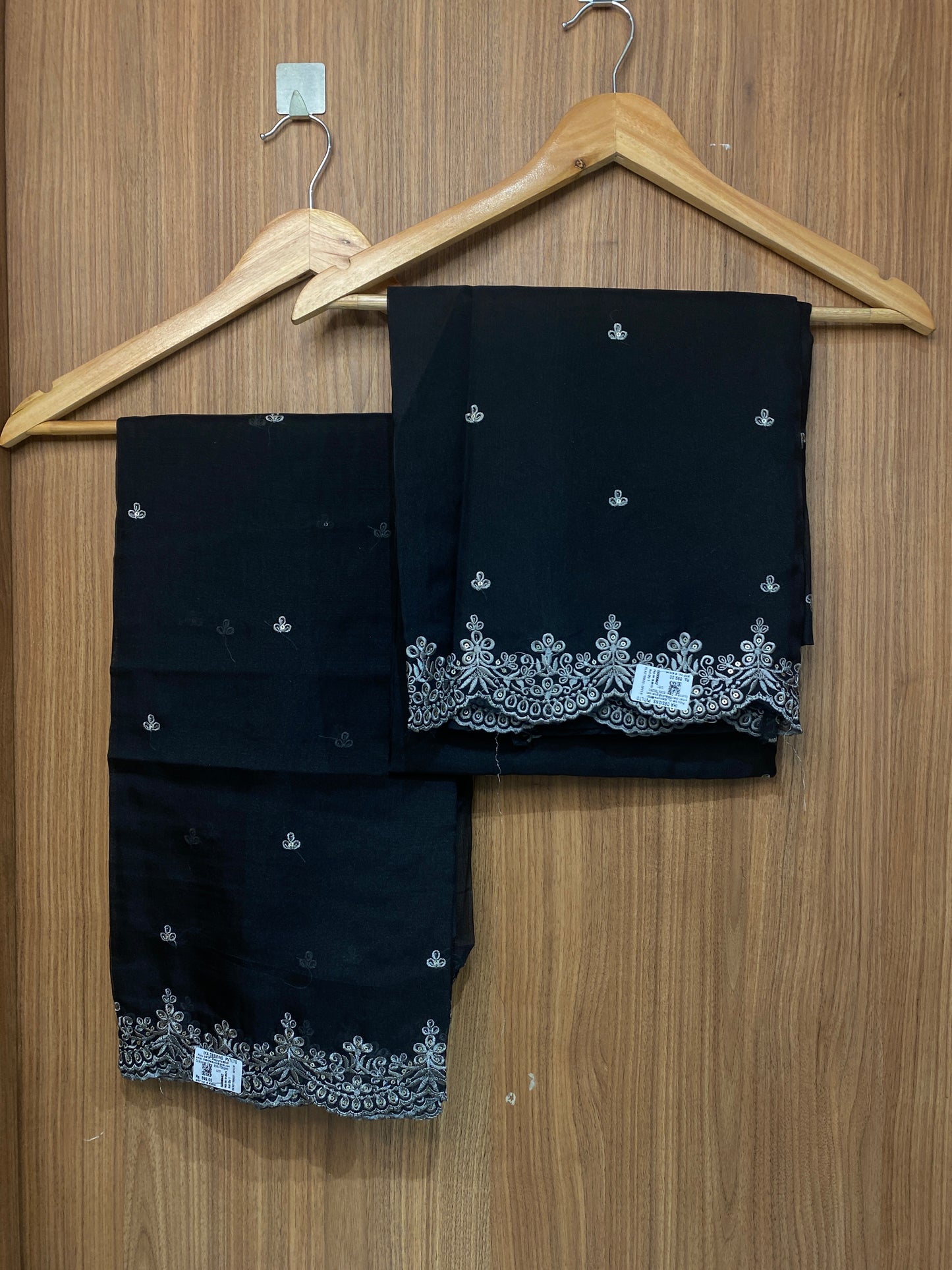 OFFER SALES UNSTITCHED SALWAR SUITS - IHA 26820