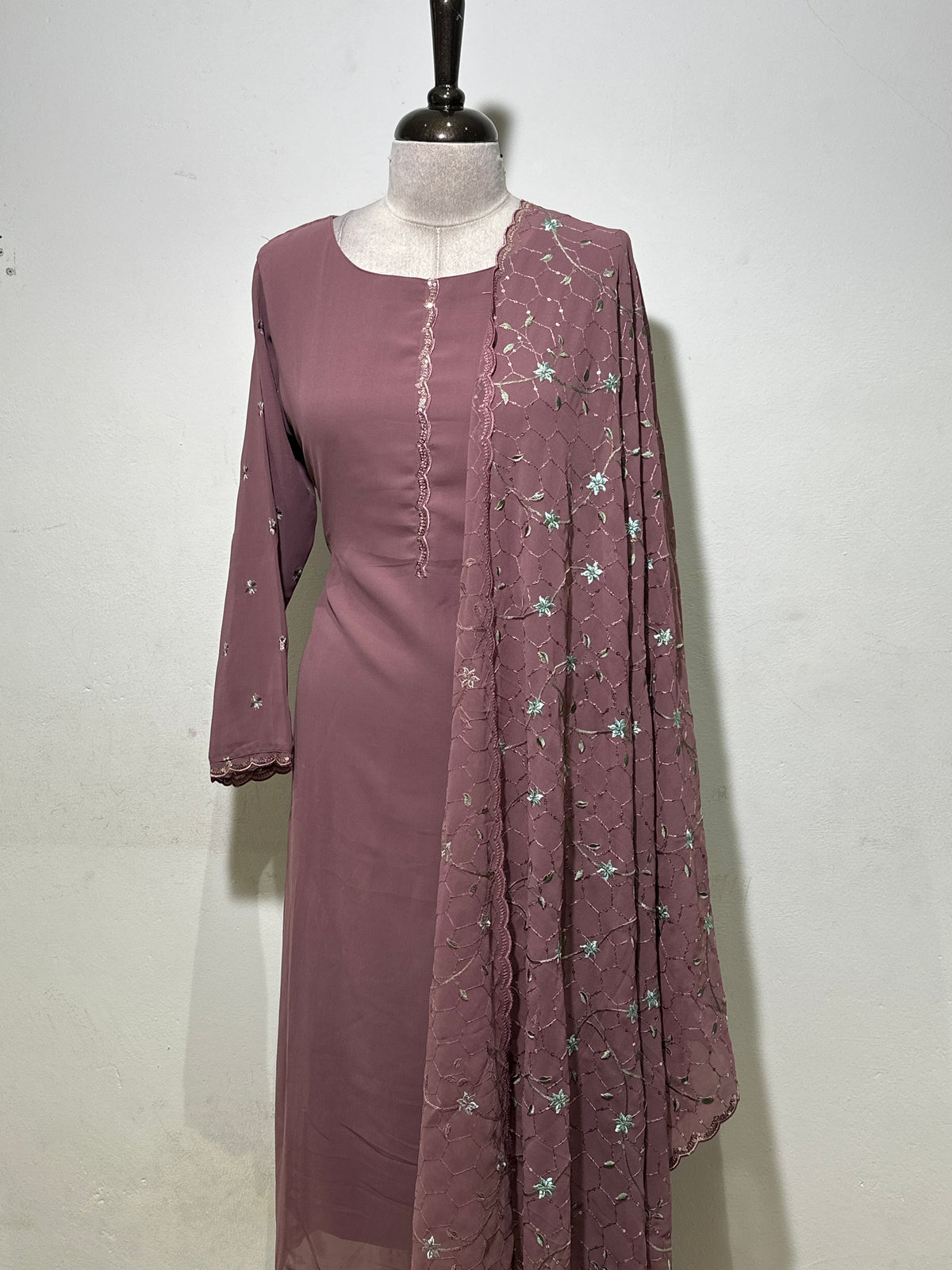 OFFER SALES TOP AND  BOTTOM  -  IHA 35451