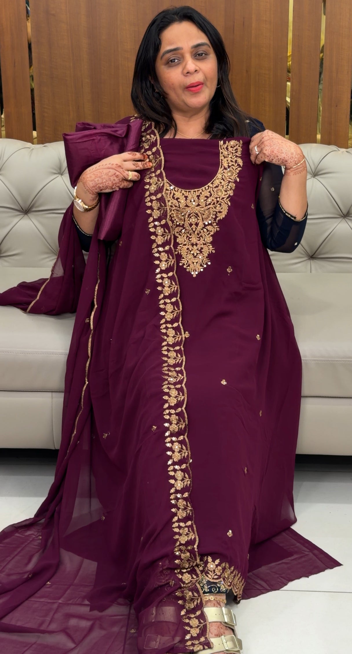 GEORGETTE UNSTITCHED SALWAR SUITS - IHA 31484