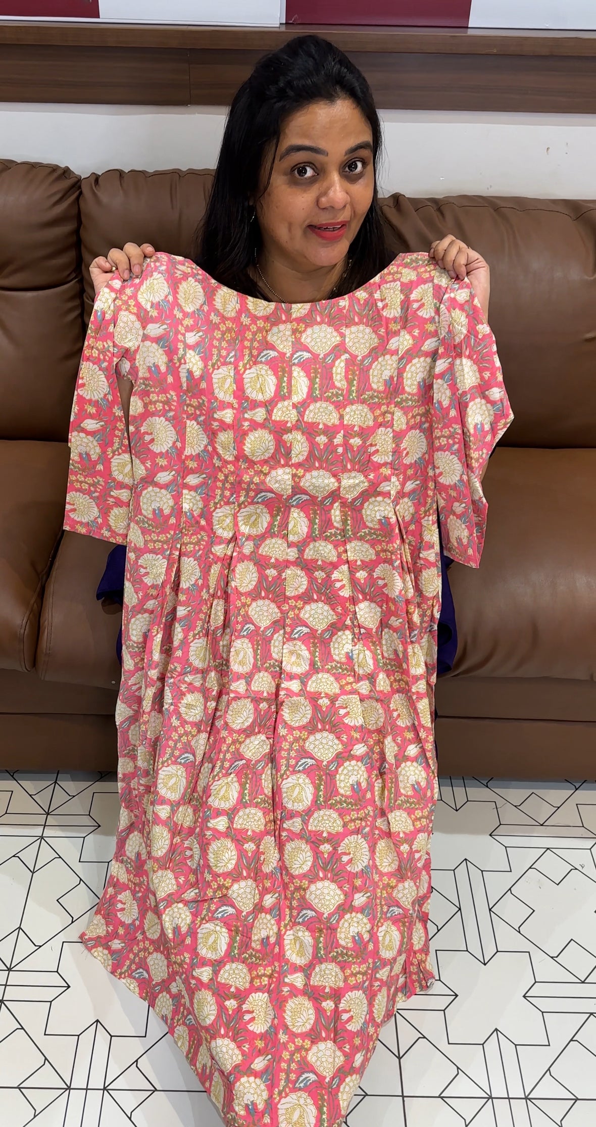 BUDGET BUY LONG TOPS - IHA 28011