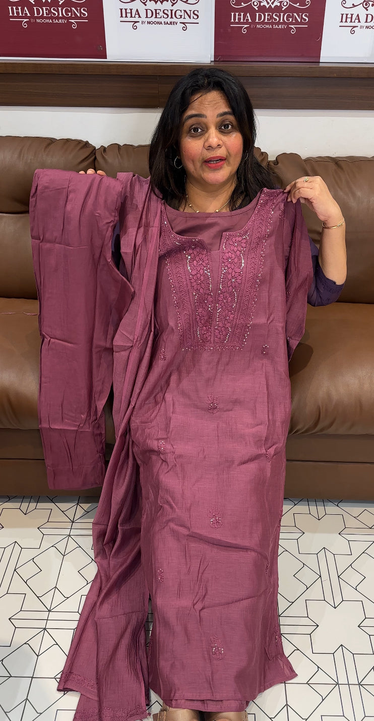 IHA'S IN-HOUSE LUCKNOWI CHIKANKARI TOP, BOTTOM AND DUPATTA - IHA 27147