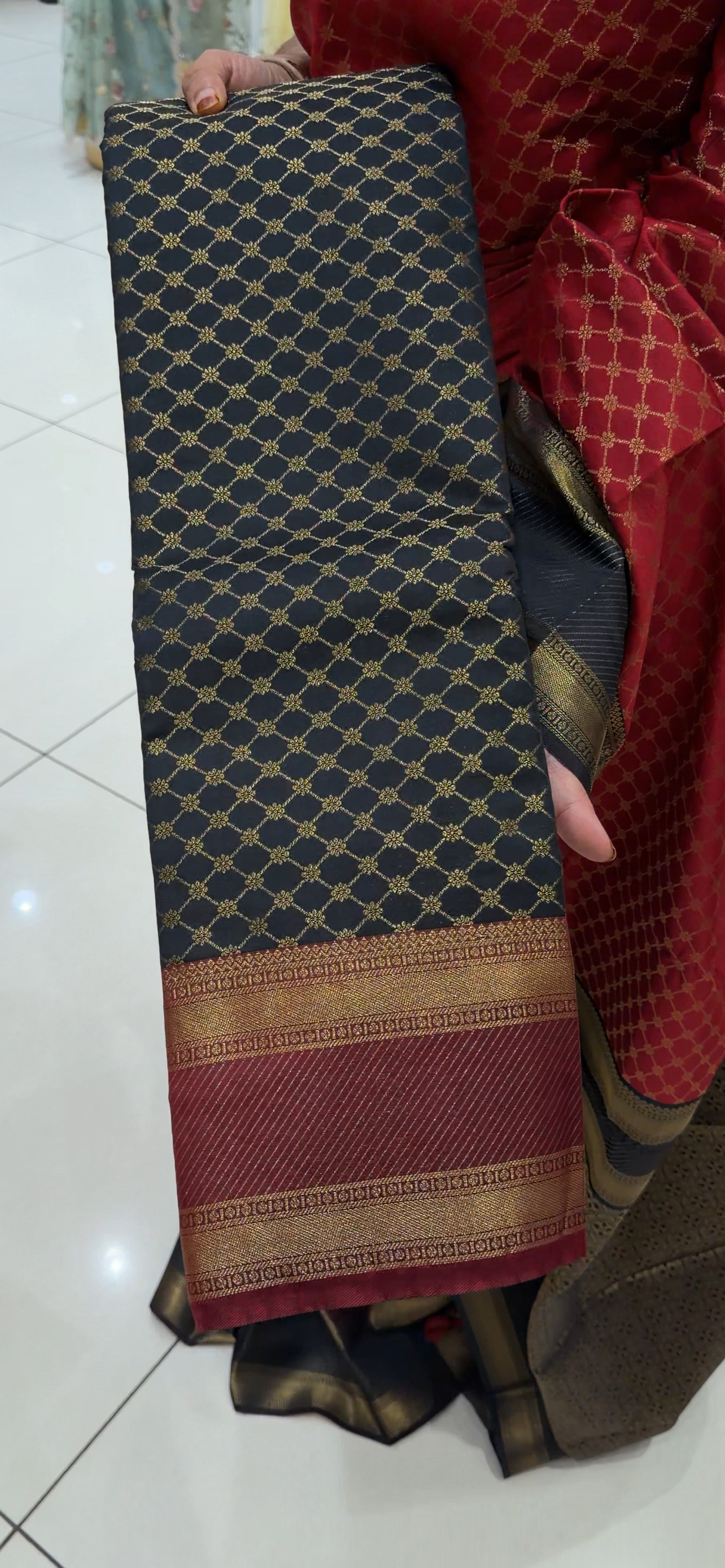 SEMI BROCADE SAREES - IHA 32539