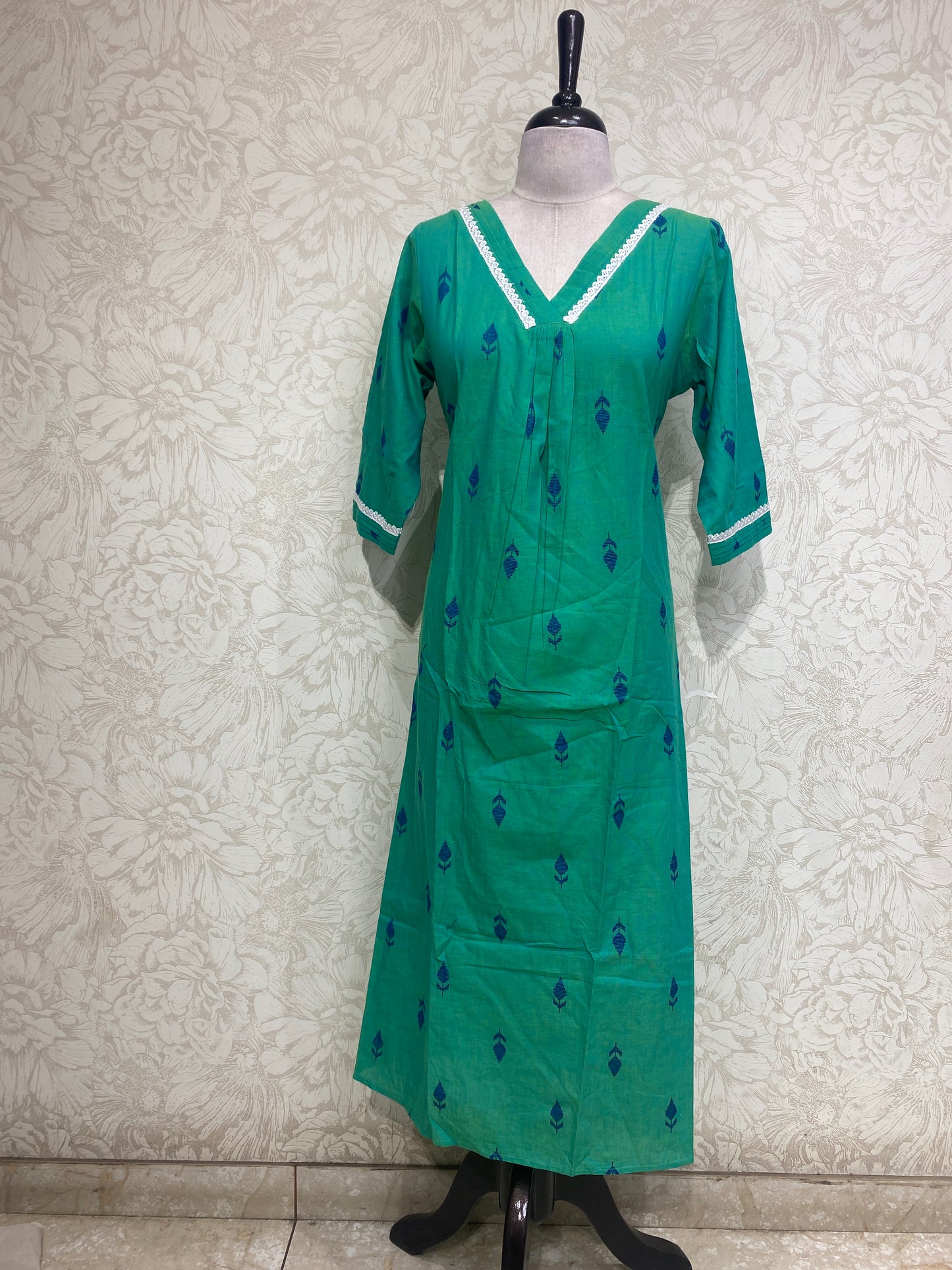 OFFER SALES TOPS COLLECTIONS - IHA 26927
