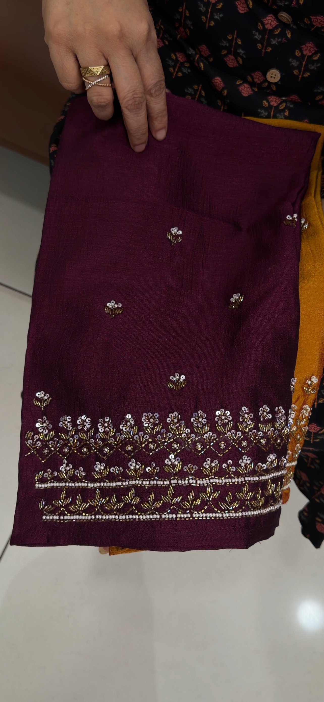 HANDWORKED BLOUSE MATERIAL - IHA 34574