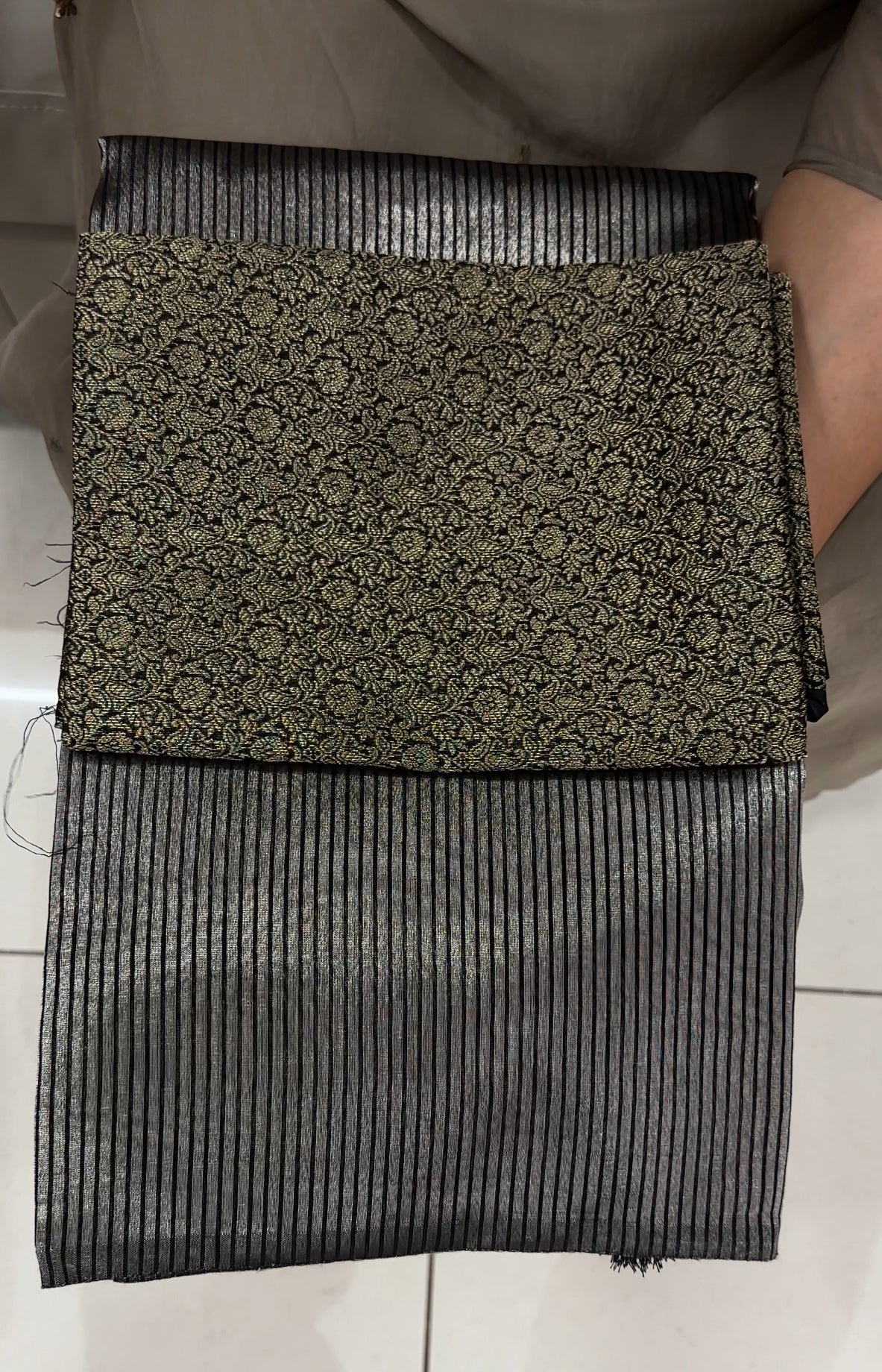 SEMI BANARASI SAREES - IHA 27053