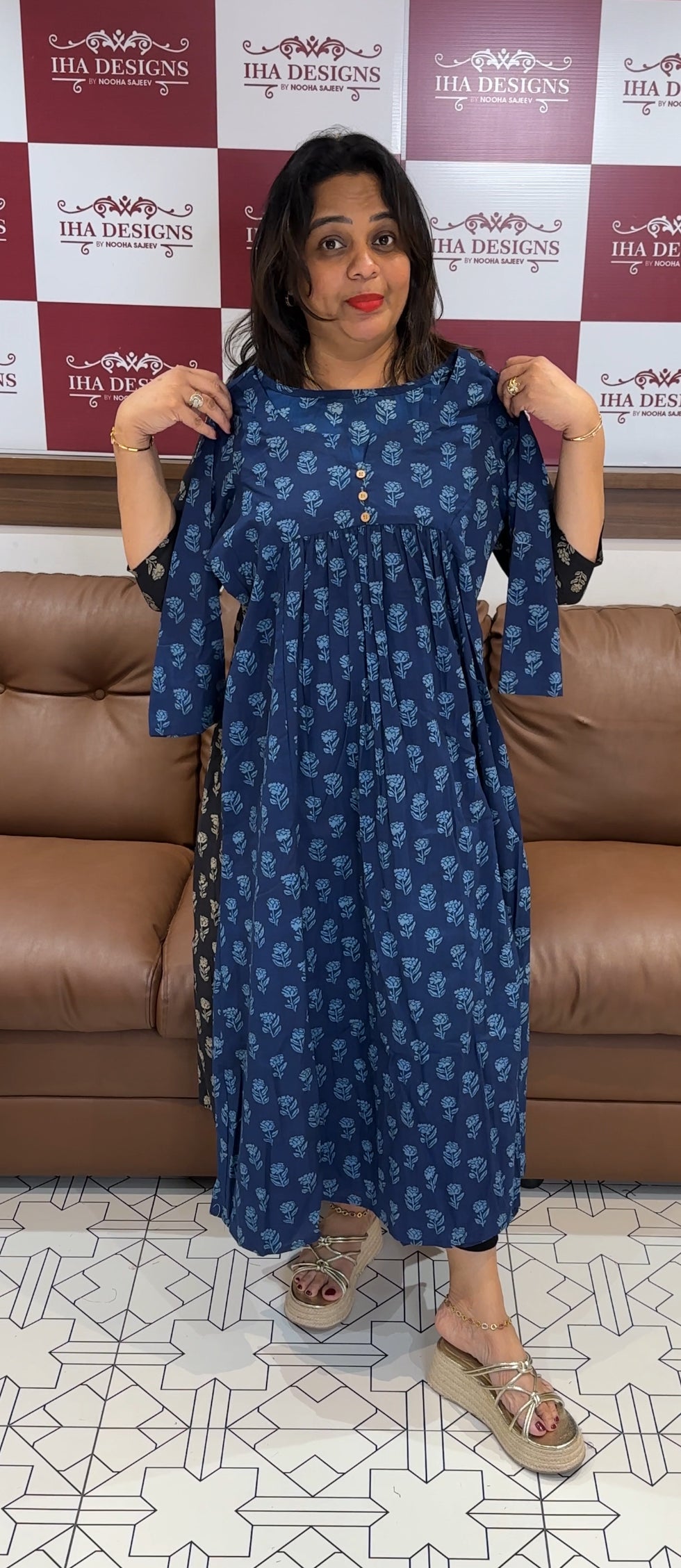 IHA'S IN-HOUSE COTTON PRINTED ALINE TOPS - IHA 27001