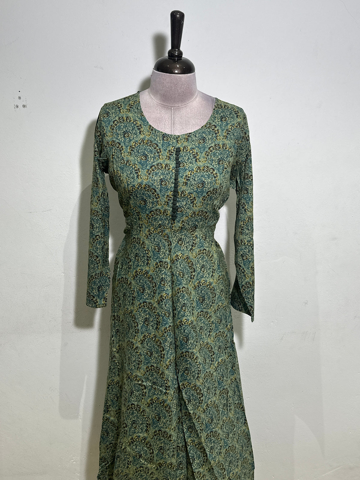 OFFER SALES TOP'S - IHA 35973
