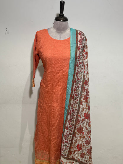 OFFER SALES TOP AND  BOTTOM  -  IHA 35833