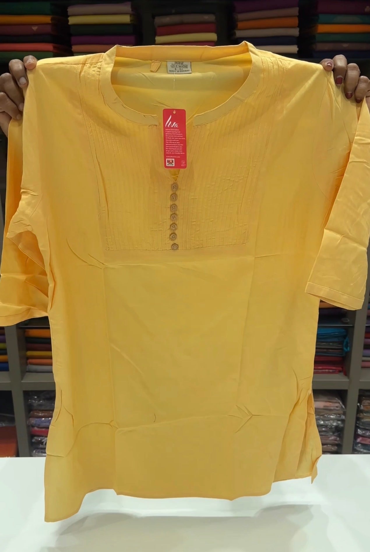 OFFER SALES PRINTED SHORT TOPS - IHA 34639