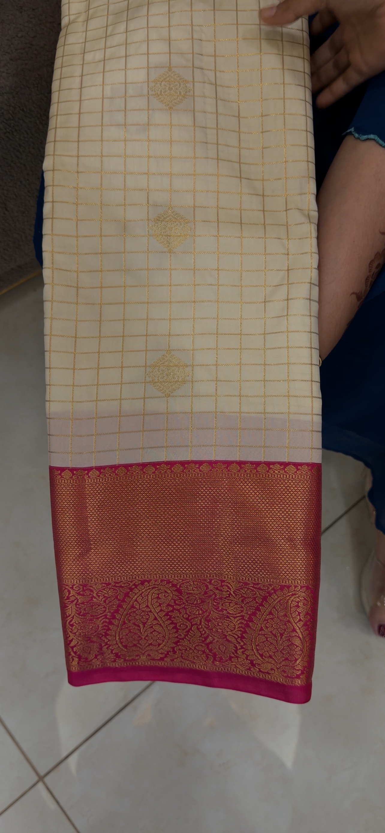 SEMI KANCHIPURAM SAREES -  IHA 33084