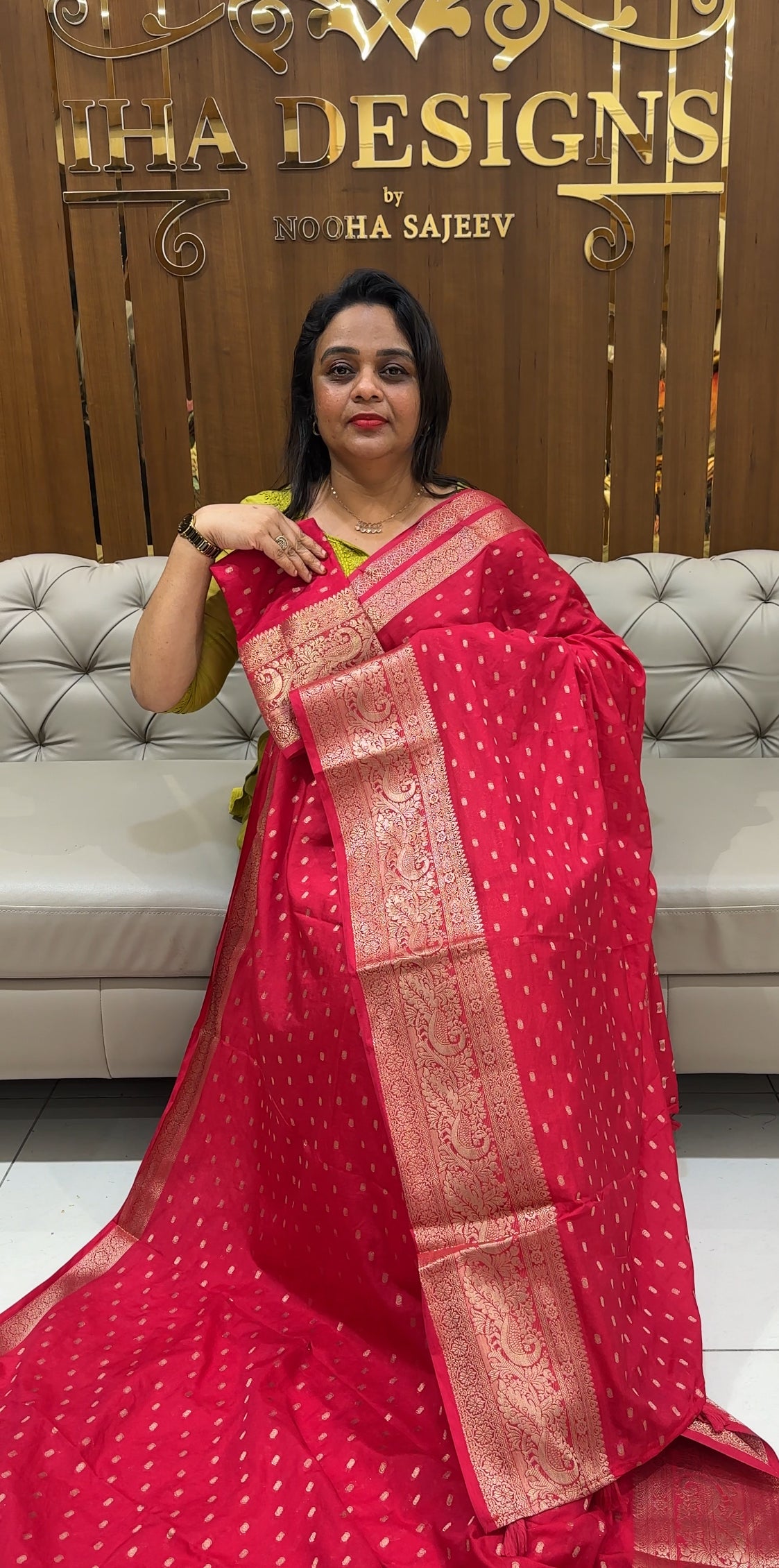 SEMI BANARASI SAREES - IHA 25034