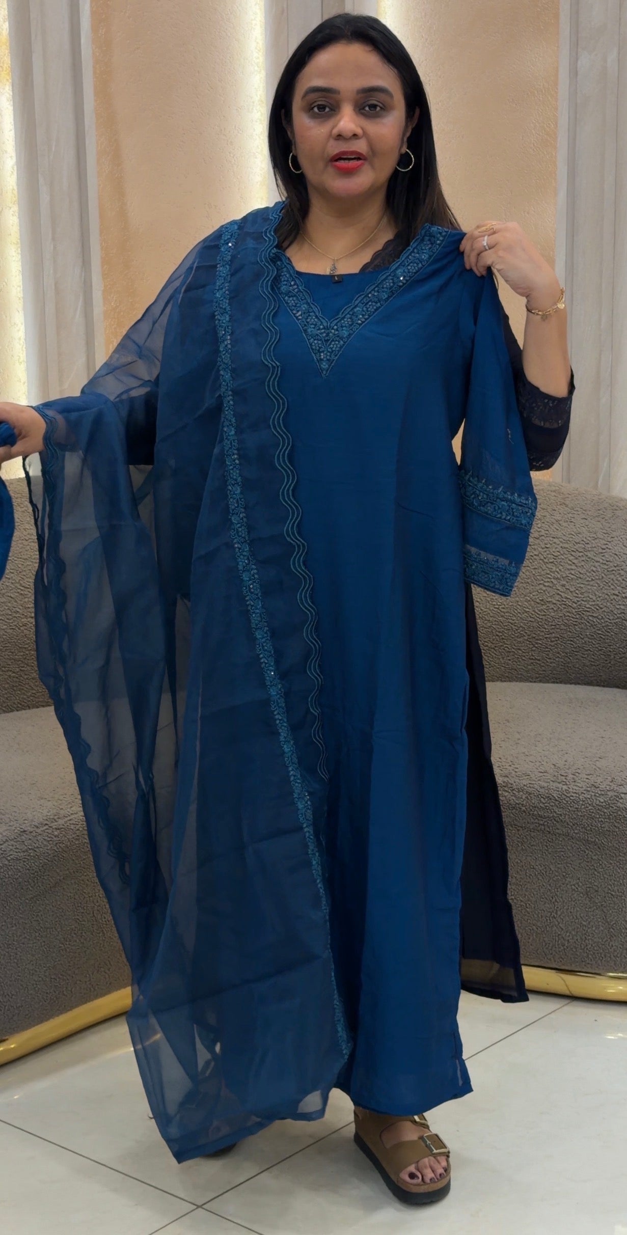 SEMI RAW SILK TOP ,BOTTOM AND DUPATTA - IHA 33209